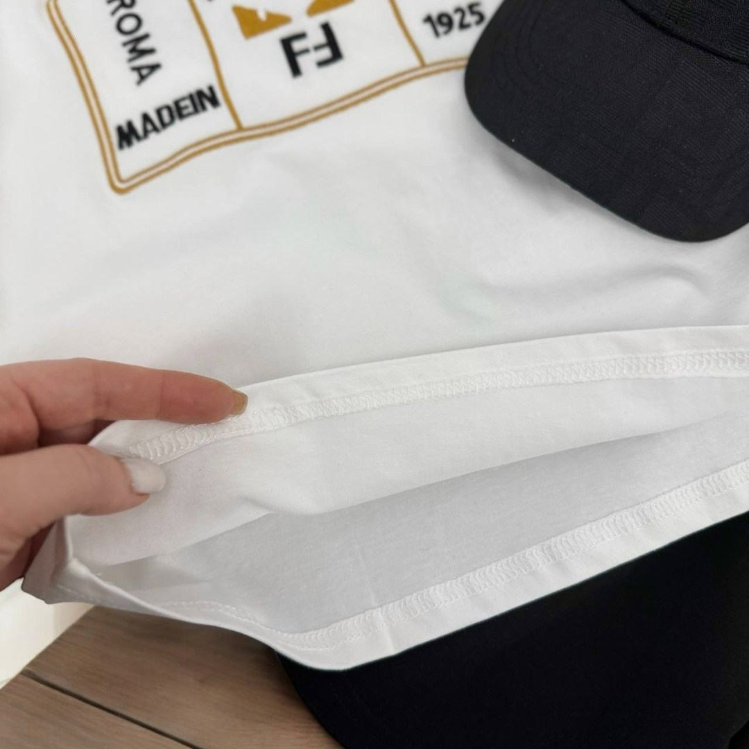 шорты fendi,одежда для мальчика,шорты для мальчик,костюм с шортами и футболкой для подростка,костюм для мальчика с шортами и футболкой