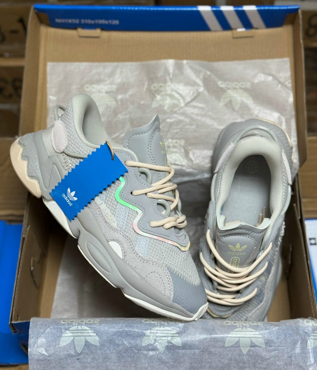 кроссовки adidas ozweego originals adidas цвет бежевый серый,кроссовки ozweego originals adidas,женские кроссовки adidas originals ozweego,женские кроссовки adidas ozweego,кроссовки adidas ozweego