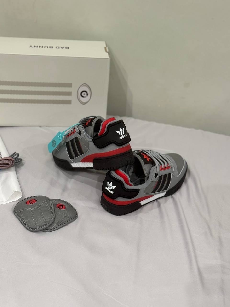 adidas micropacer x r1,adidas micropacer,adidas micropacer r1,кроссовки,адидас микропейсер