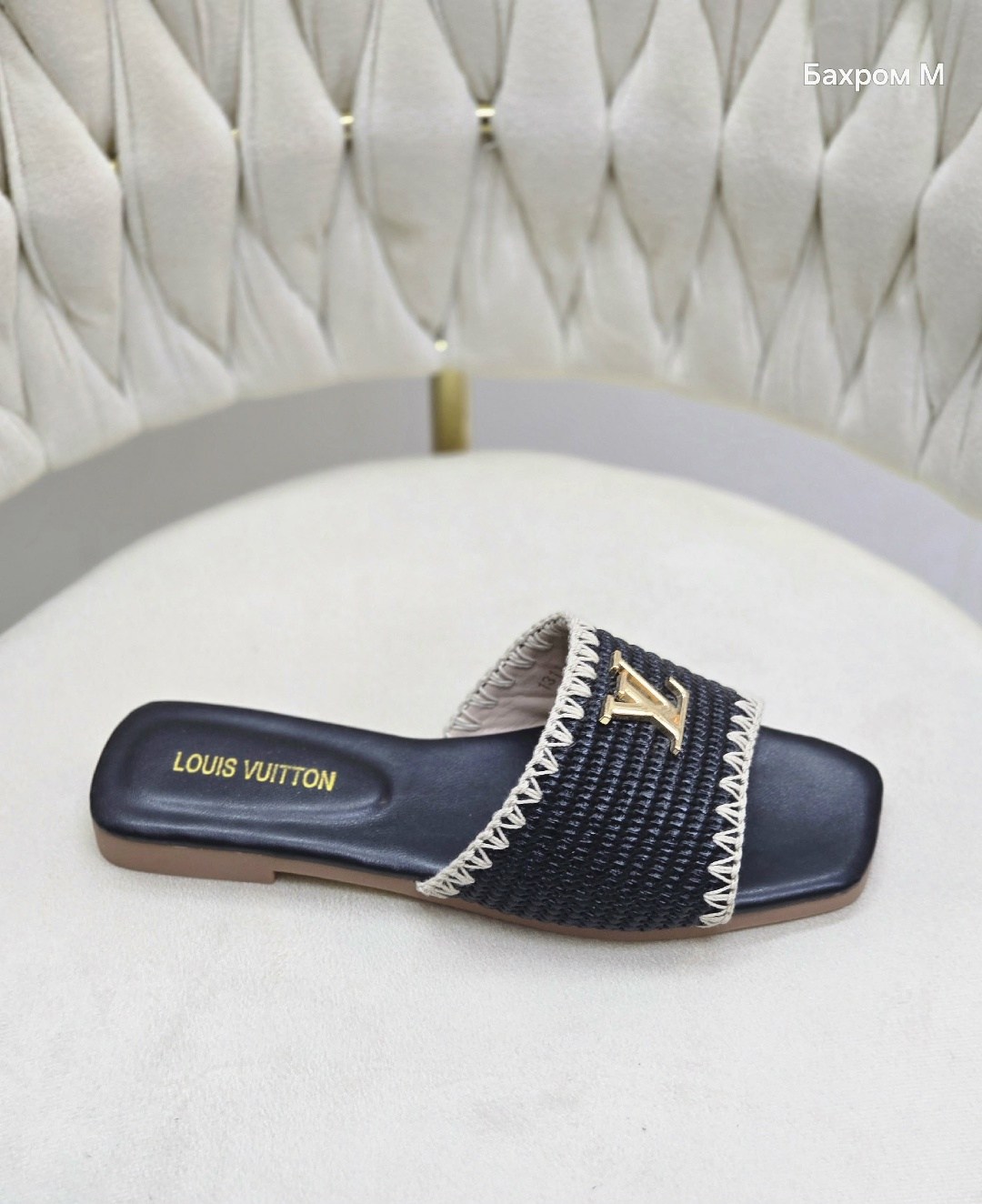 шлепанцы louis vuitton,тапочки louis vuitton,сандалии louis vuitton,,женские шлепанцы