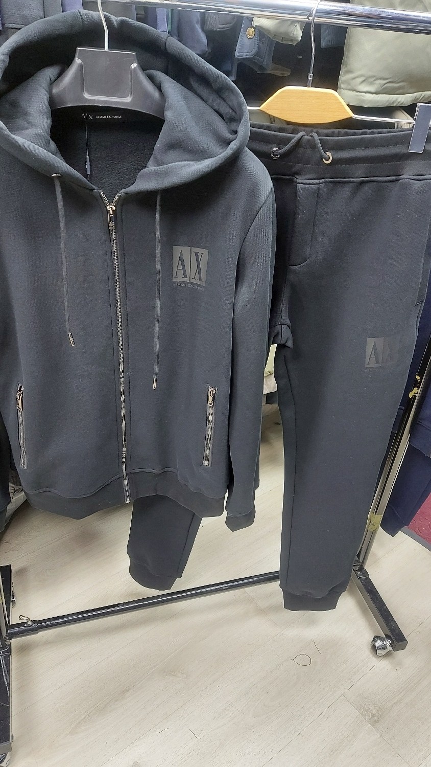 armani костюм спортивный,спортивный костюм armani emporio,мужской спортивный костюм exchange armani,костюм спортивный armani exchange,мужские спортивные костюмы