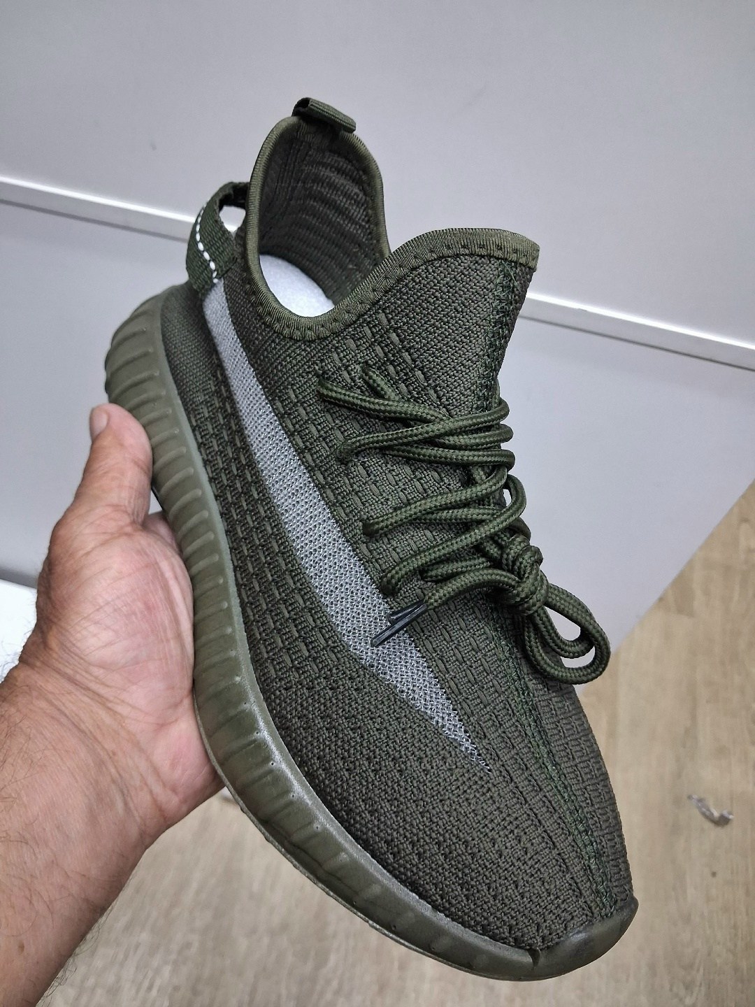 кроссовки мужские yeezy boost 350,кроссовки adidas yeezy boost 350,адидас изи буст 350 в2,кроссовки adidas yeezy boost,кроссовки изи