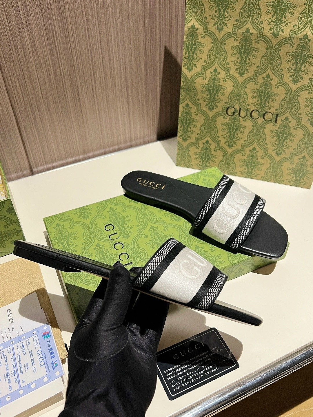 шлепки гуччи мужские,шлепанцы gucci,шлепки гуччи женские оригинал,тапочки gucci,босоножки gucci