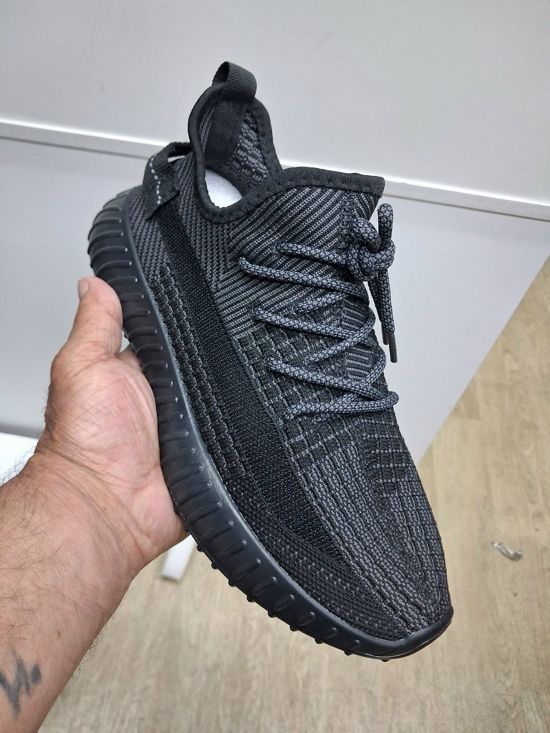 кроссовки мужские yeezy boost 350,кроссовки adidas yeezy boost 350,адидас изи буст 350 в2,кроссовки adidas yeezy boost,кроссовки изи