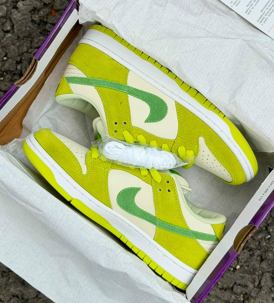 кроссовки nike sb dunk low green apple,nike sb dunk low green apple,кроссовки nike dunk low sb,кроссовки nike sb dunk low green,nike sb dunk green apple