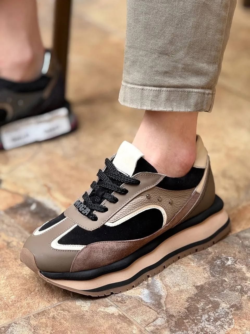 ,женские кроссовки,кроссовки коричневые женские,коричневые кроссовки,премиата женские кроссовки новая коллекция