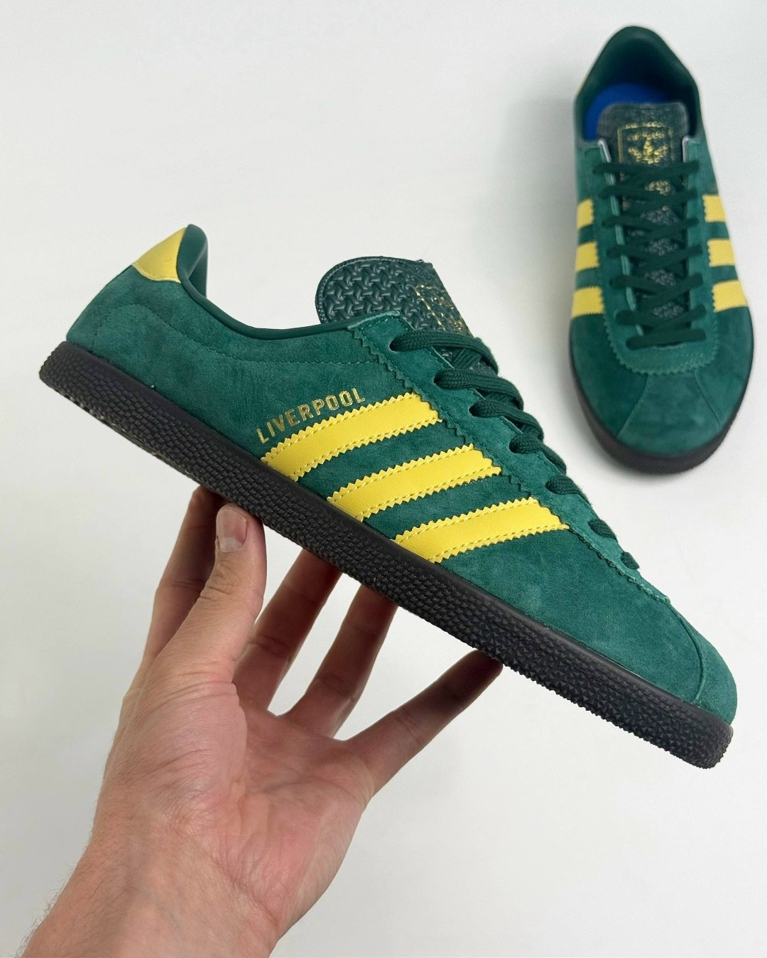 кроссовки adidas liverpool city series зеленый,adidas liverpool 2026 кроссовки,adidas hamburg зеленые,gazelle adidas green originals indoor,адидас сити сериес кроссовки