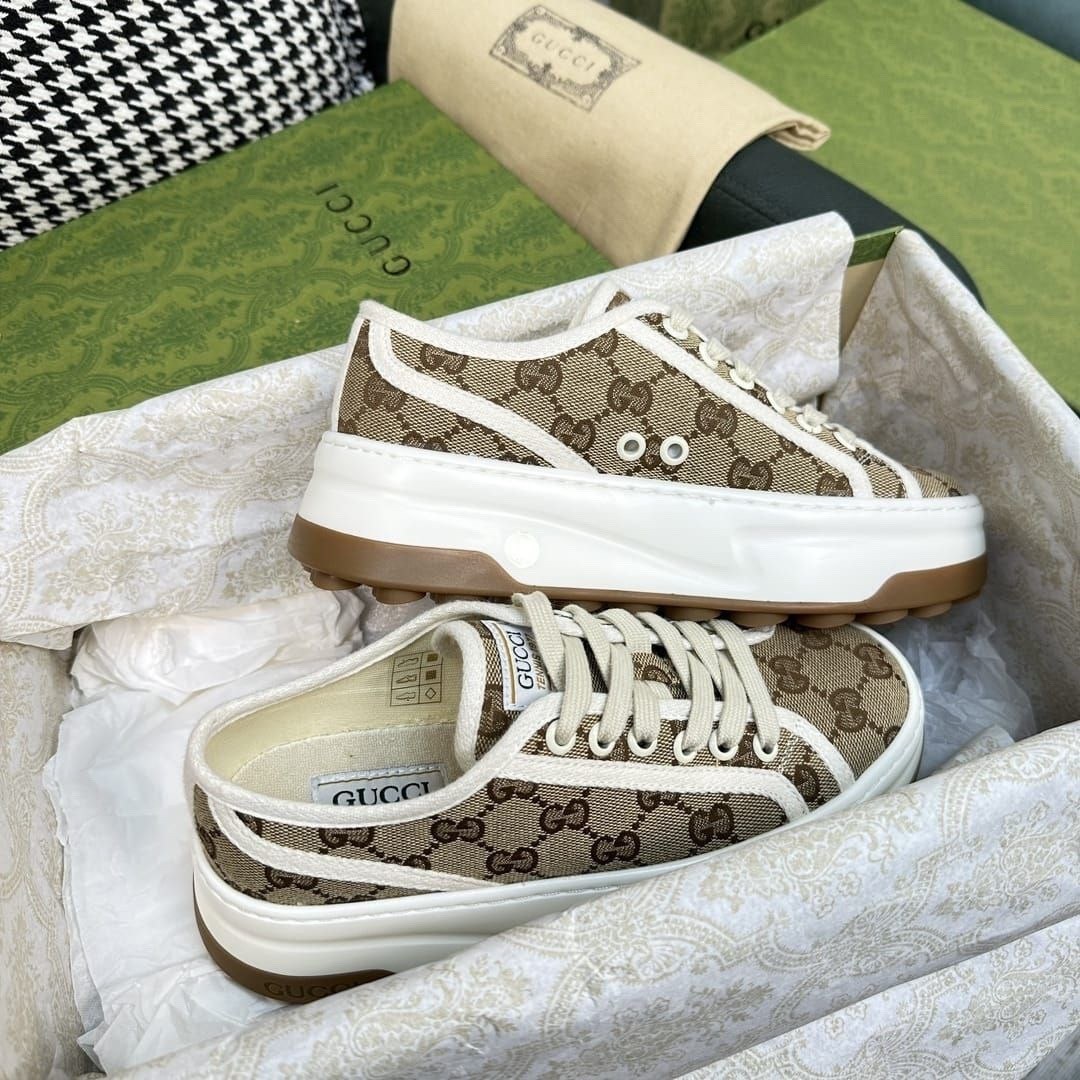 gucci кроссовки женские,гуччи кроссовки женские,кроссовки гуччи мужские,кроссовки gucci,gucci кеды