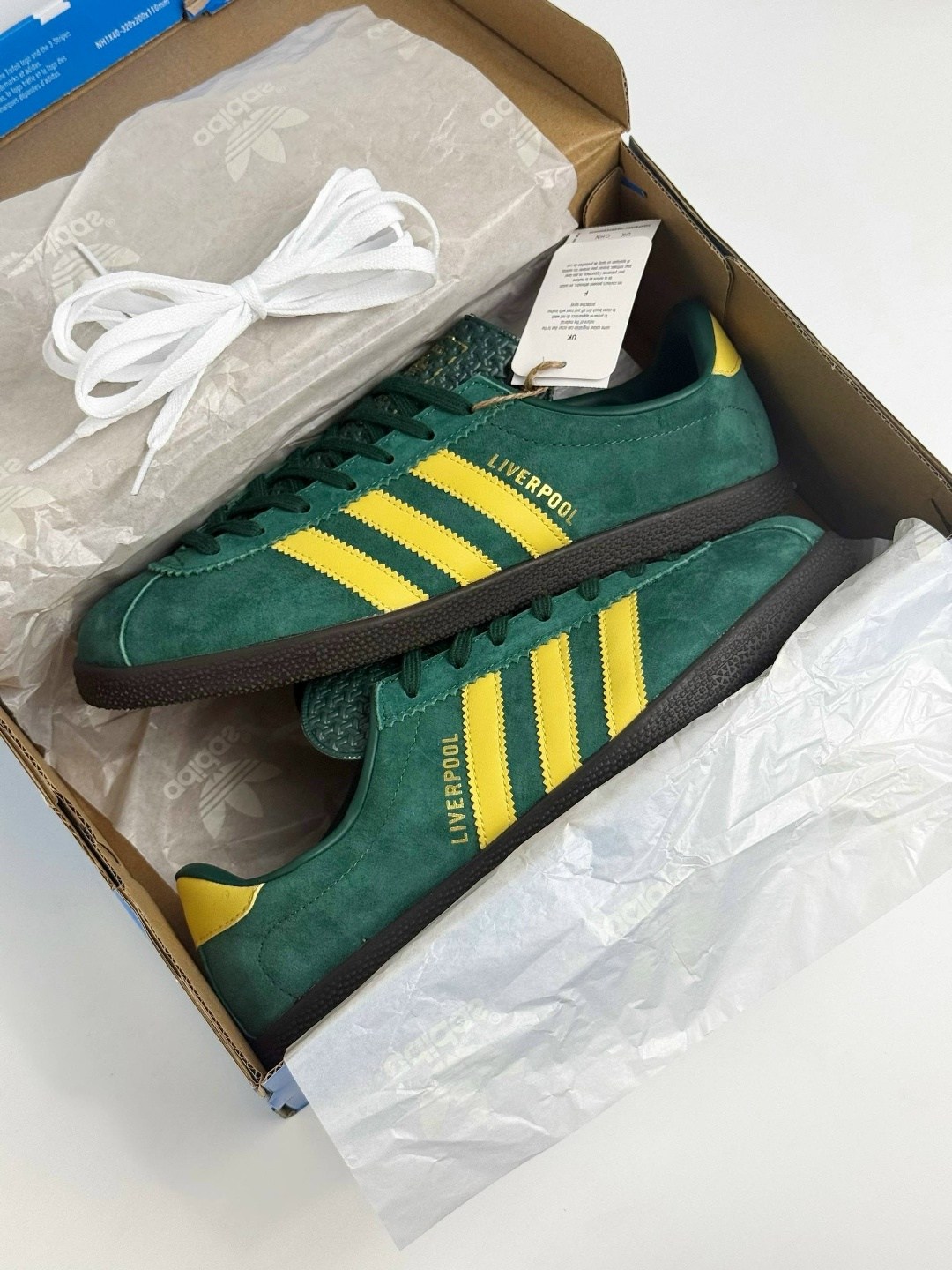 кроссовки adidas liverpool city series зеленый,adidas liverpool 2026 кроссовки,adidas hamburg зеленые,gazelle adidas green originals indoor,адидас сити сериес кроссовки