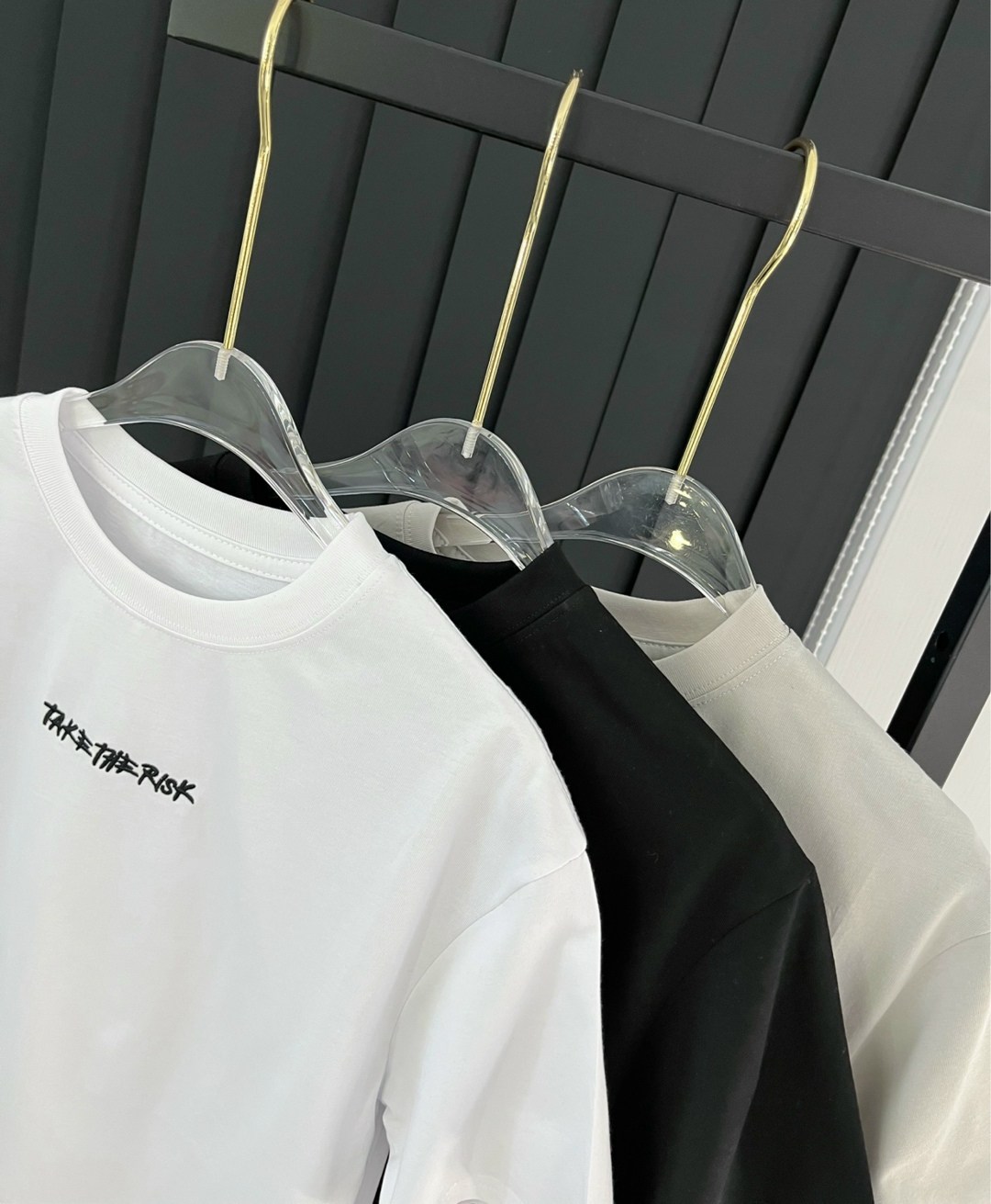 футболка,футболки белые,футболка balenciaga,футболки женские мужские