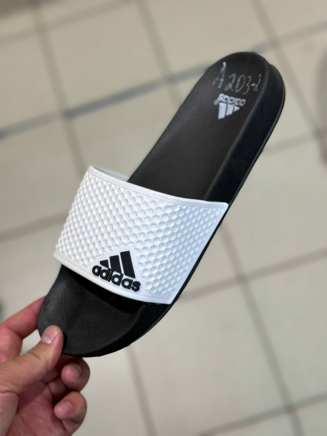мужские шлепанцы,шлепанцы nike,шлепки найк мужские белые,шлепки мужские,сланцы шлепанцы