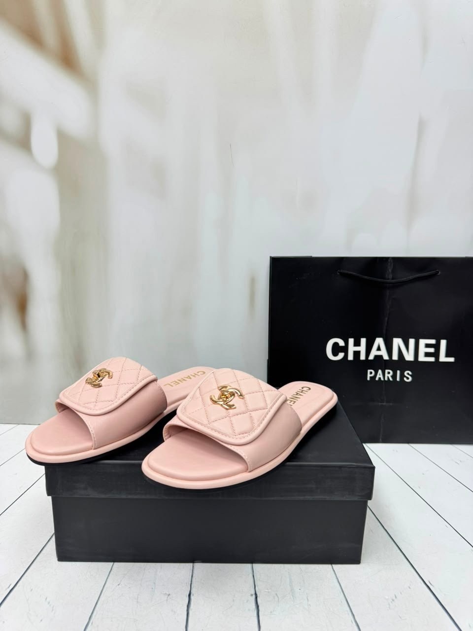 шлепанцы chanel,chanel шлепанцы женские,шлепанцы женские chanel a123581 розовые,тапочки женские chanel,тапочки chanel
