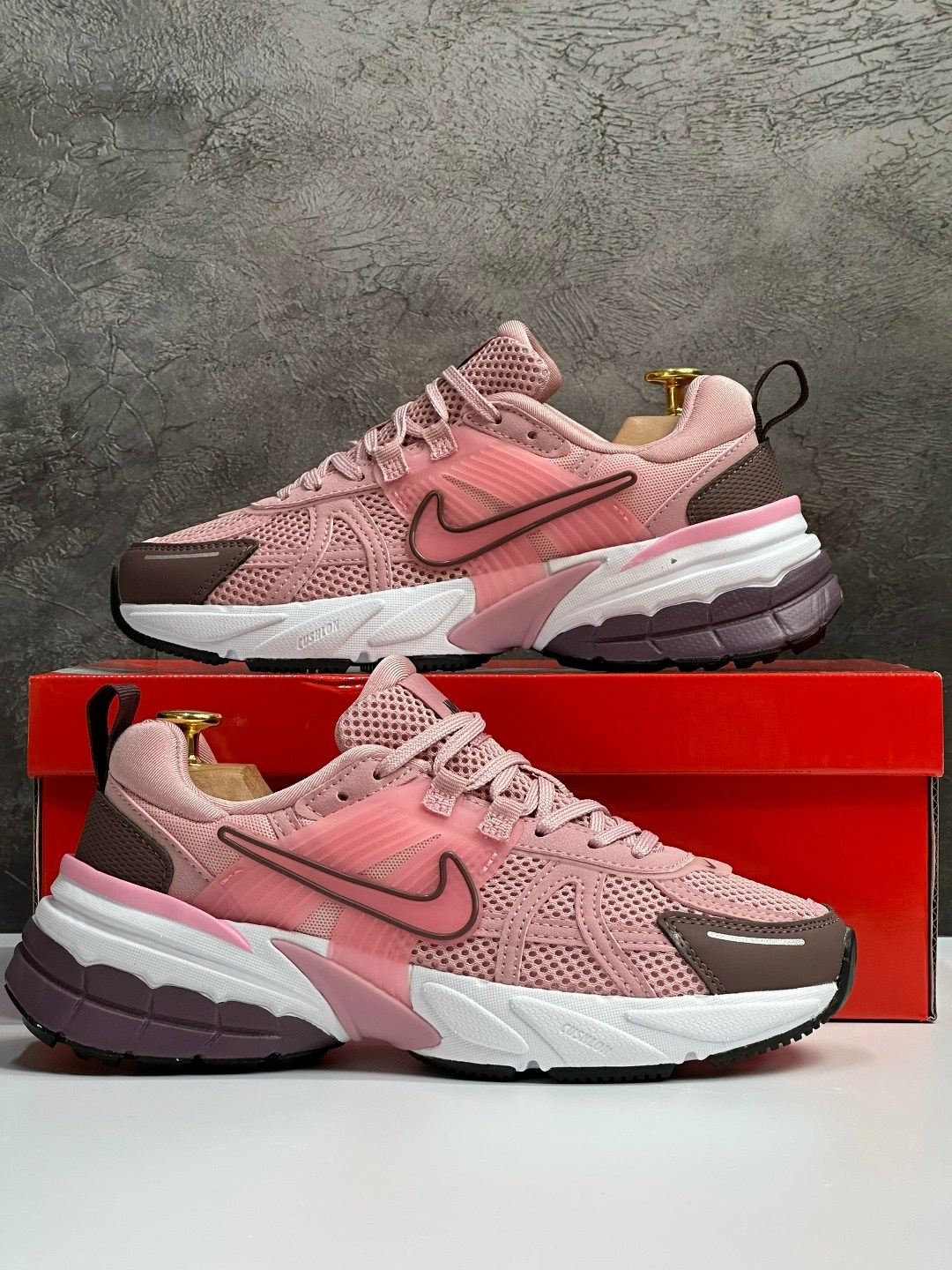 кроссовки,кроссовки nike,женские кроссовки,спортивная ,кроссы