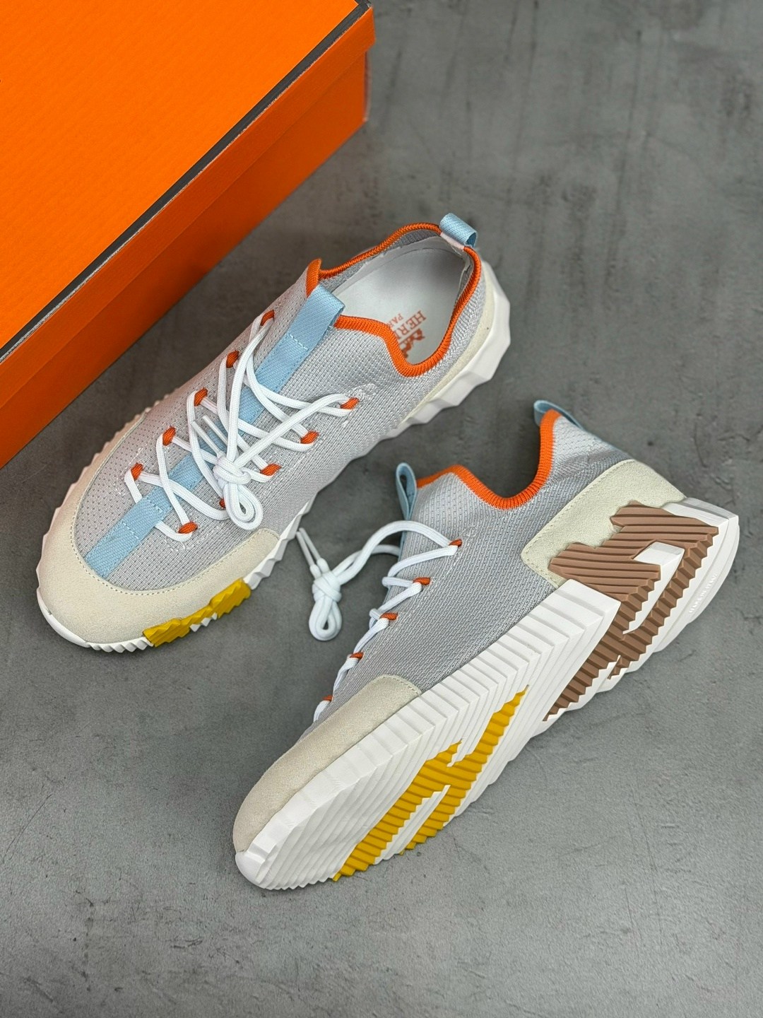 кроссовки hermes,кроссовки мужские hermes,кроссовки женский, мужской hermes искусственные материалы,кроссовки эрмес,кроссовки мужские и женские