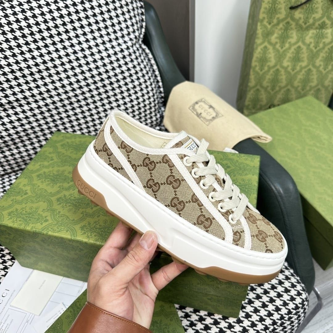 gucci кроссовки женские,гуччи кроссовки женские,кроссовки гуччи мужские,кроссовки gucci,gucci кеды