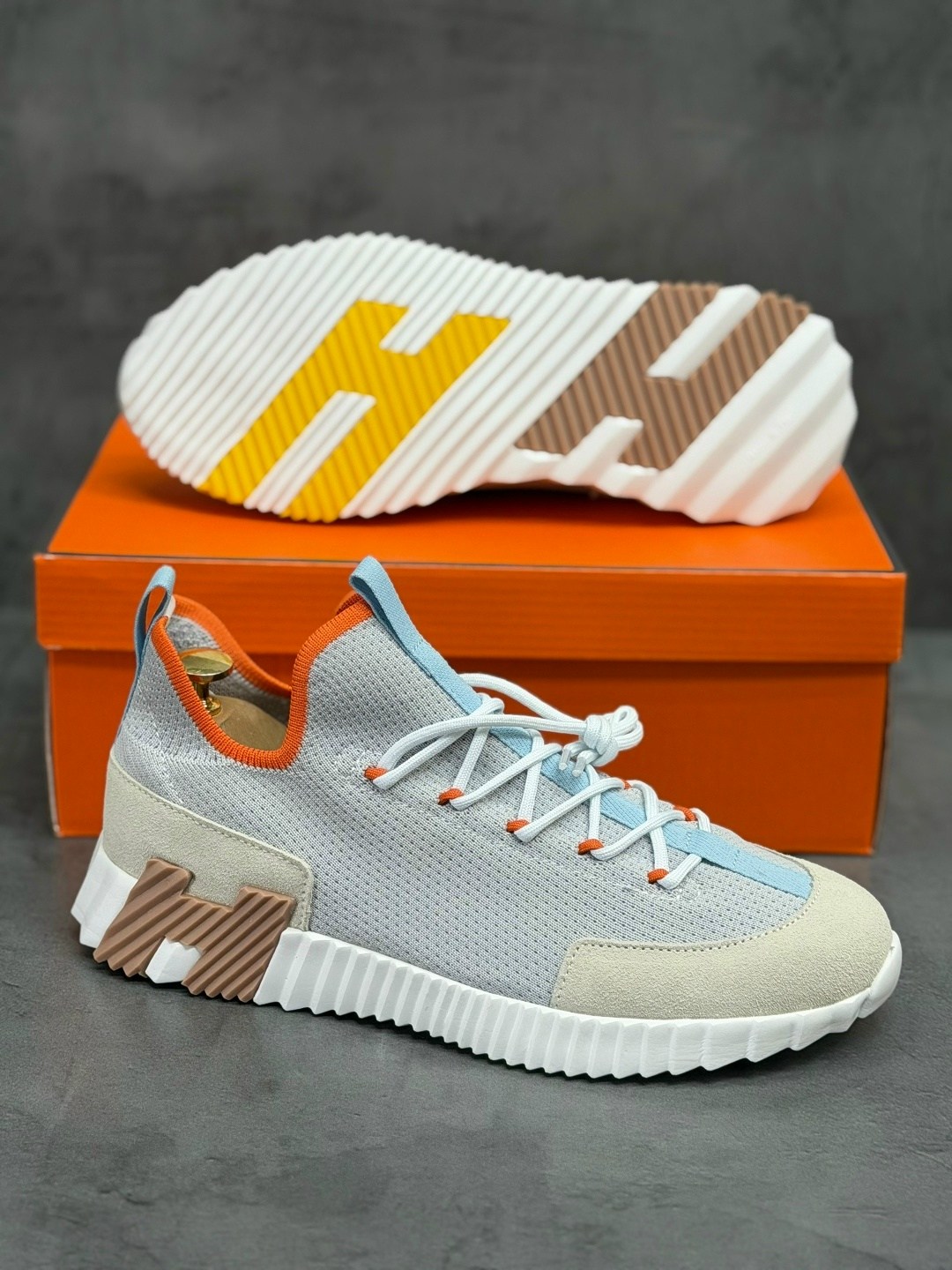 кроссовки hermes,кроссовки мужские hermes,кроссовки женский, мужской hermes искусственные материалы,кроссовки эрмес,кроссовки мужские и женские