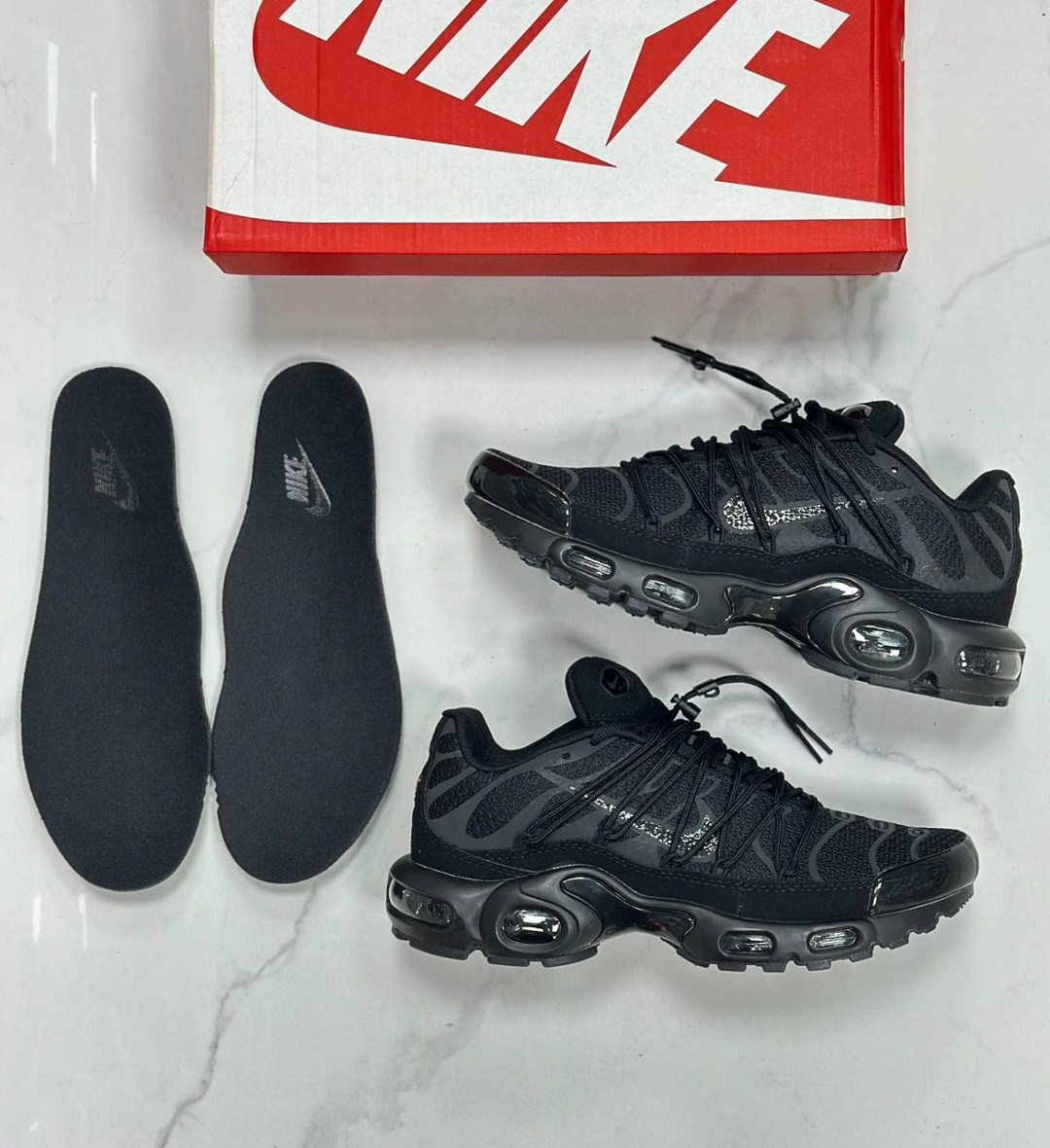 кроссовки nike air max plus tn,кроссовки nike air max plus,мужские кроссовки nike air max tn plus,nike air max plus tn,мужские кроссовки nike air max plus utility