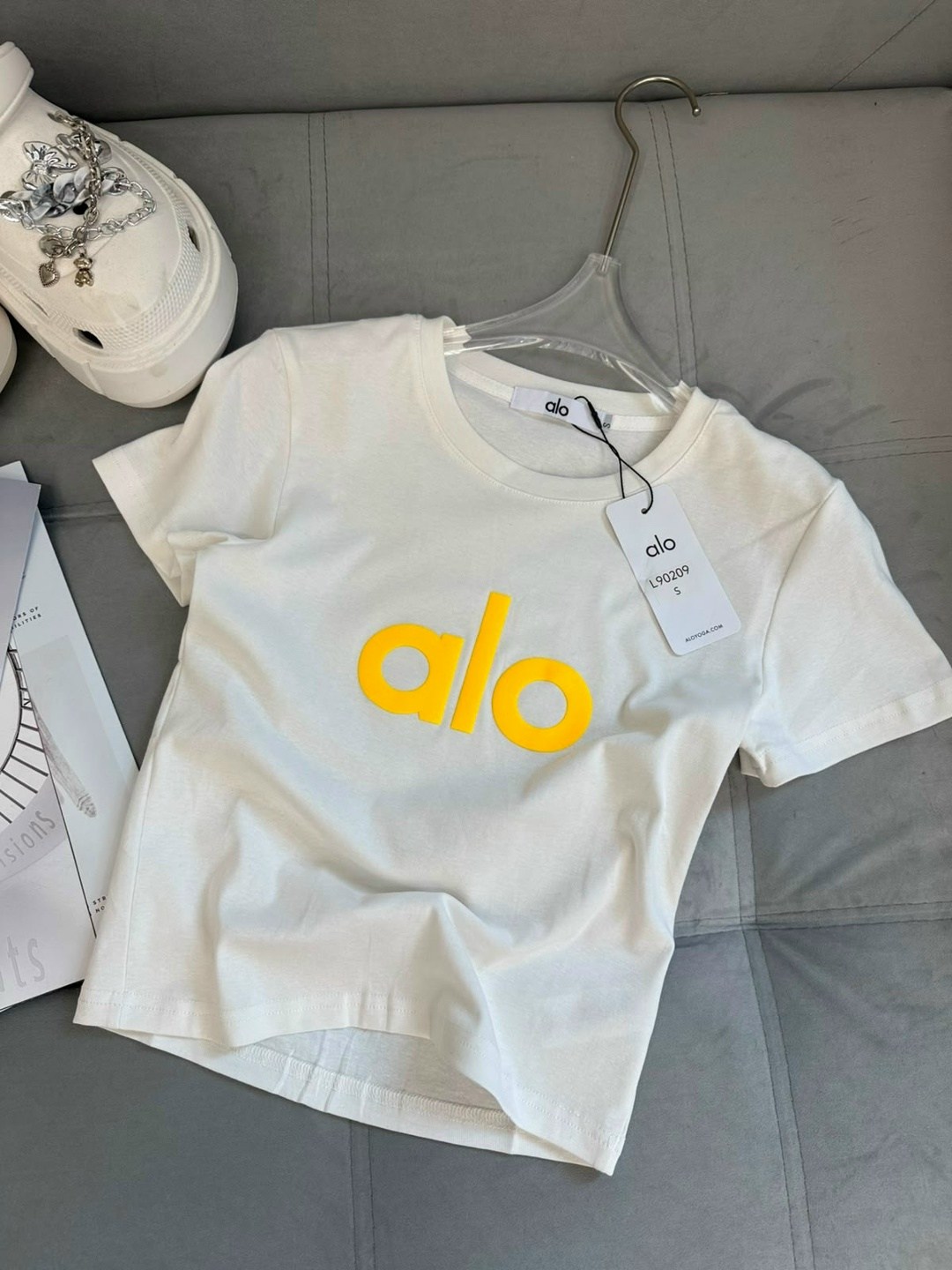 футболка женская,футболки и топы,футболка женская серая,футболка alo,футболка