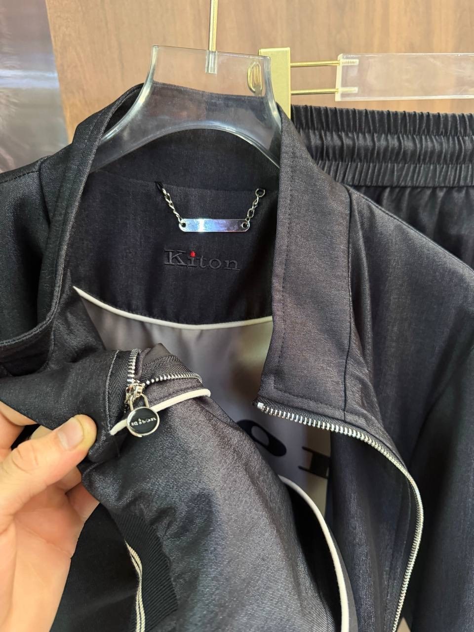 kiton спортивный костюм kiton,спортивный костюм brunello cucinelli,brunello cucinelli спортивный костюм мужской,спортивный костюм kiton,костюм brunello cucinelli