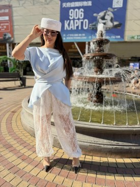 Костюм