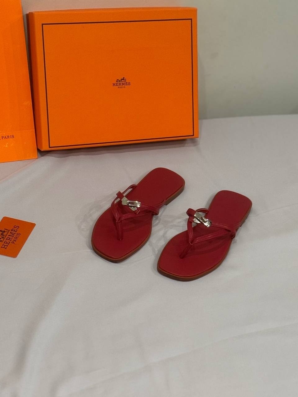 hermes шлепанцы,,шлепки эрмес,шлепанцы женские,шлепанцы луи виттон