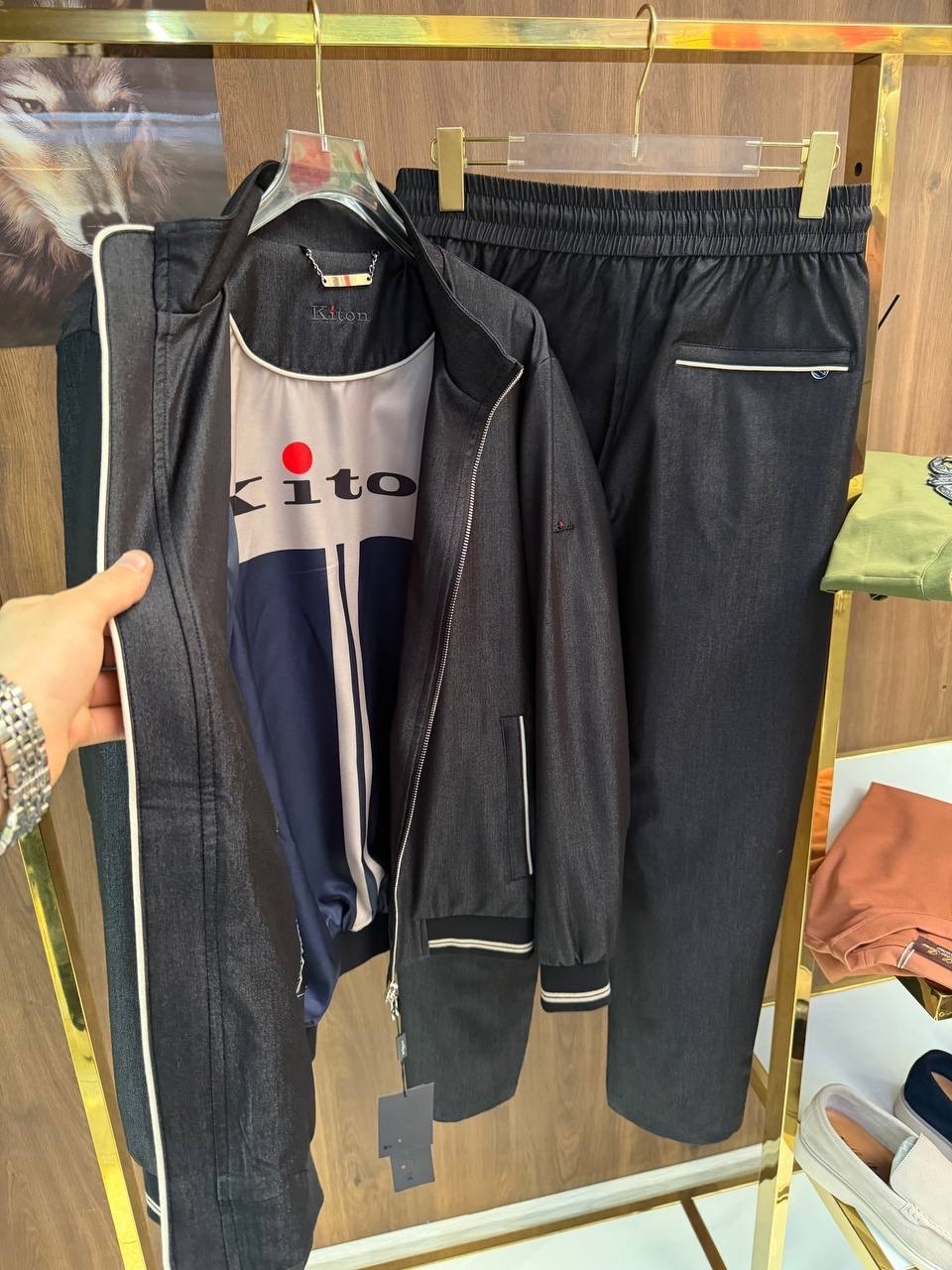 kiton спортивный костюм kiton,спортивный костюм brunello cucinelli,brunello cucinelli спортивный костюм мужской,спортивный костюм kiton,костюм brunello cucinelli