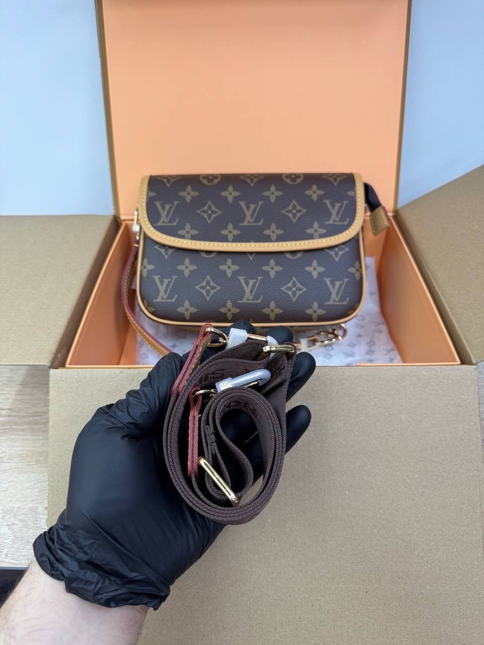 louis vuitton сумка на плечо,сумка louis vuitton,сумка louis vuitton женская,сумки луи виттон,сумки луи витон