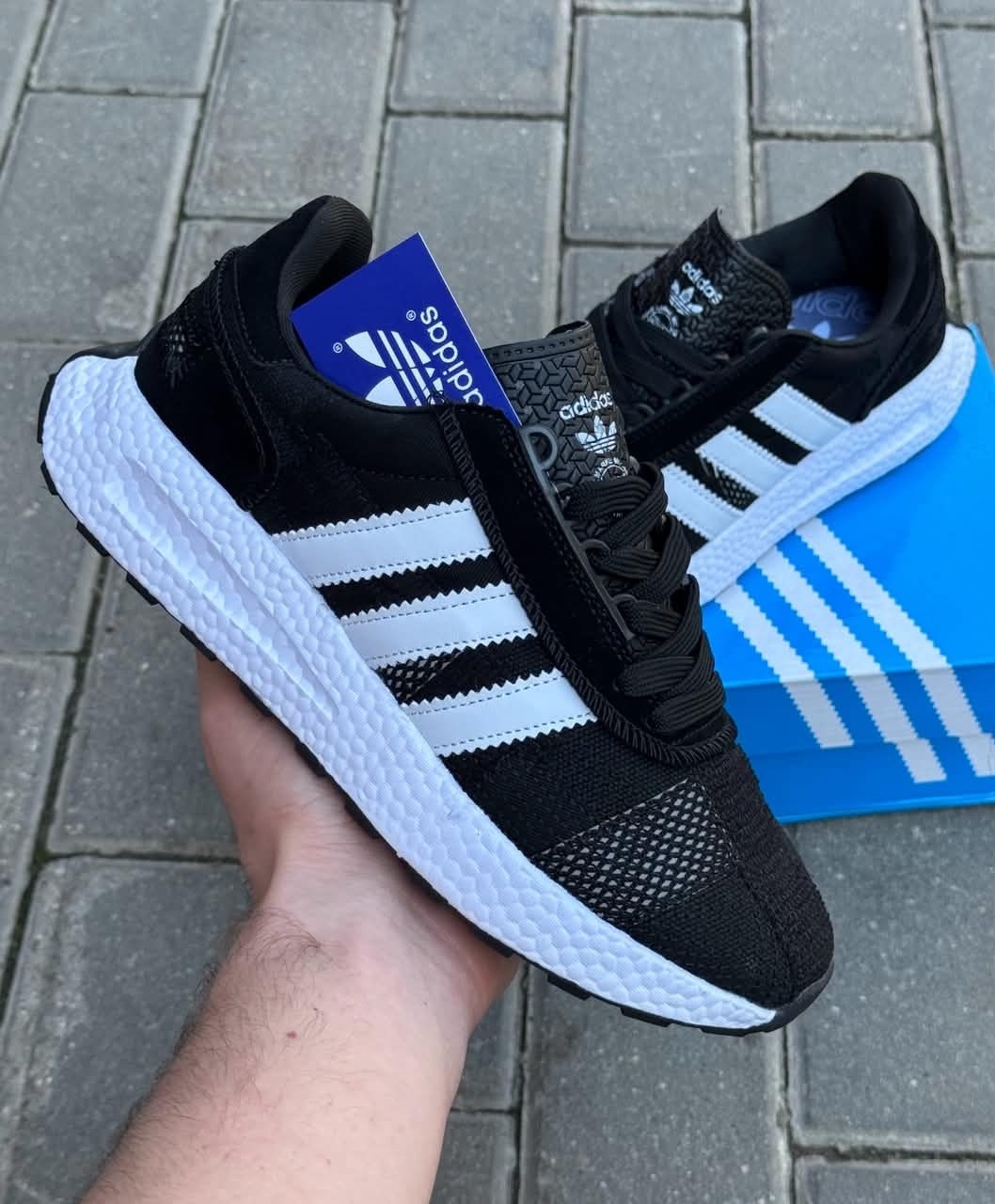 кроссовки adidas,кроссовки adidas мужские,кроссовки adidas retropy,,кроссовки adidas iniki
