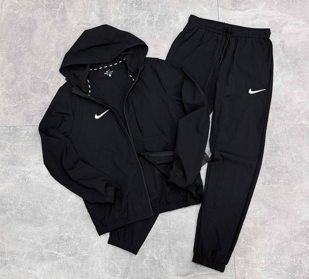 спортивный костюм nike,костюм широкие спортивный плащевка nike isalino,костюм найк мужской черный с капюшоном спортивный костюм,мужской спортивный костюм nike,спортивный костюм