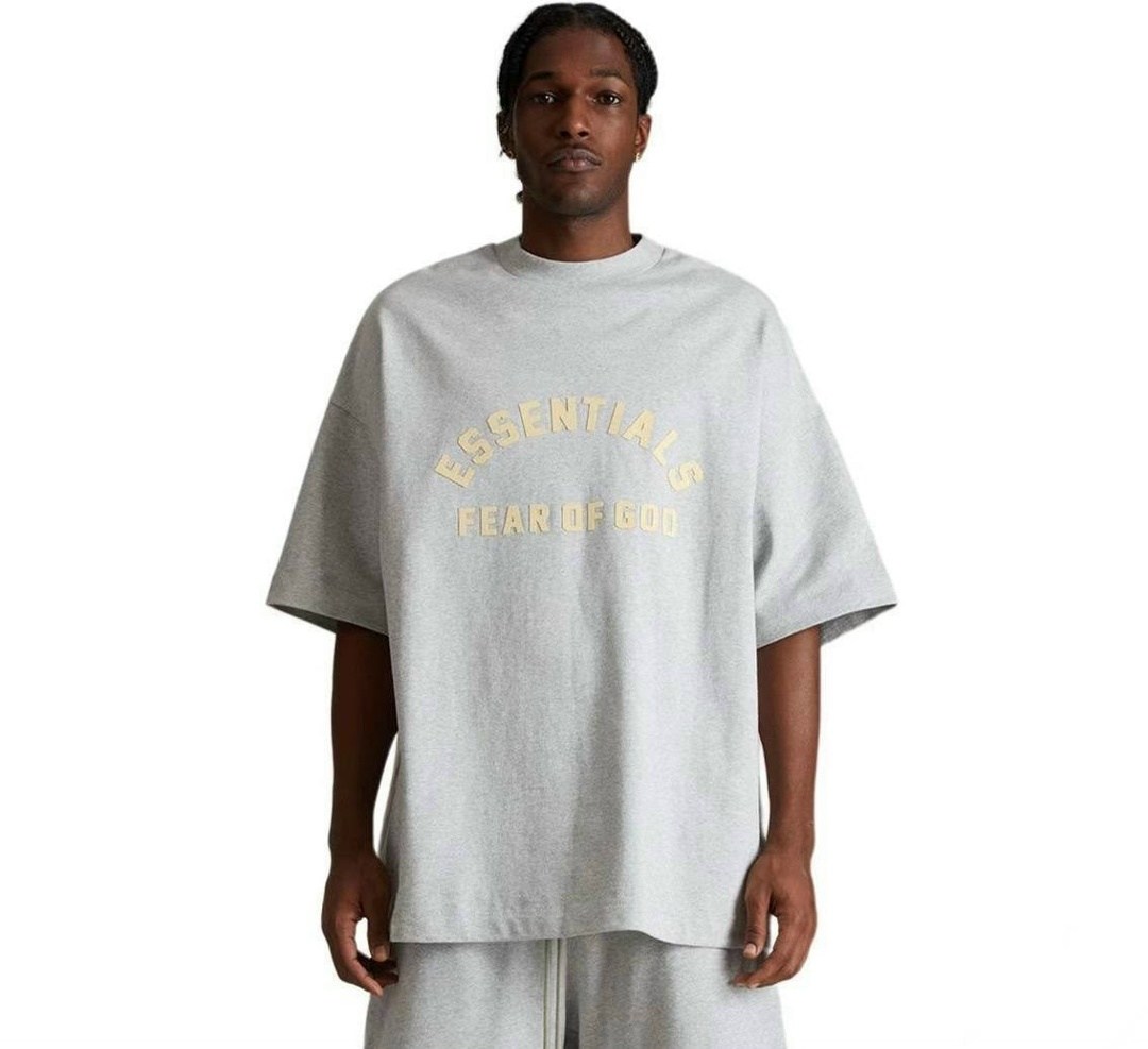 fear of god essentials,футболка fear of god essentials,круглый вырез fear of god essentials,футболка fear of god,футболка мужская оверсайз