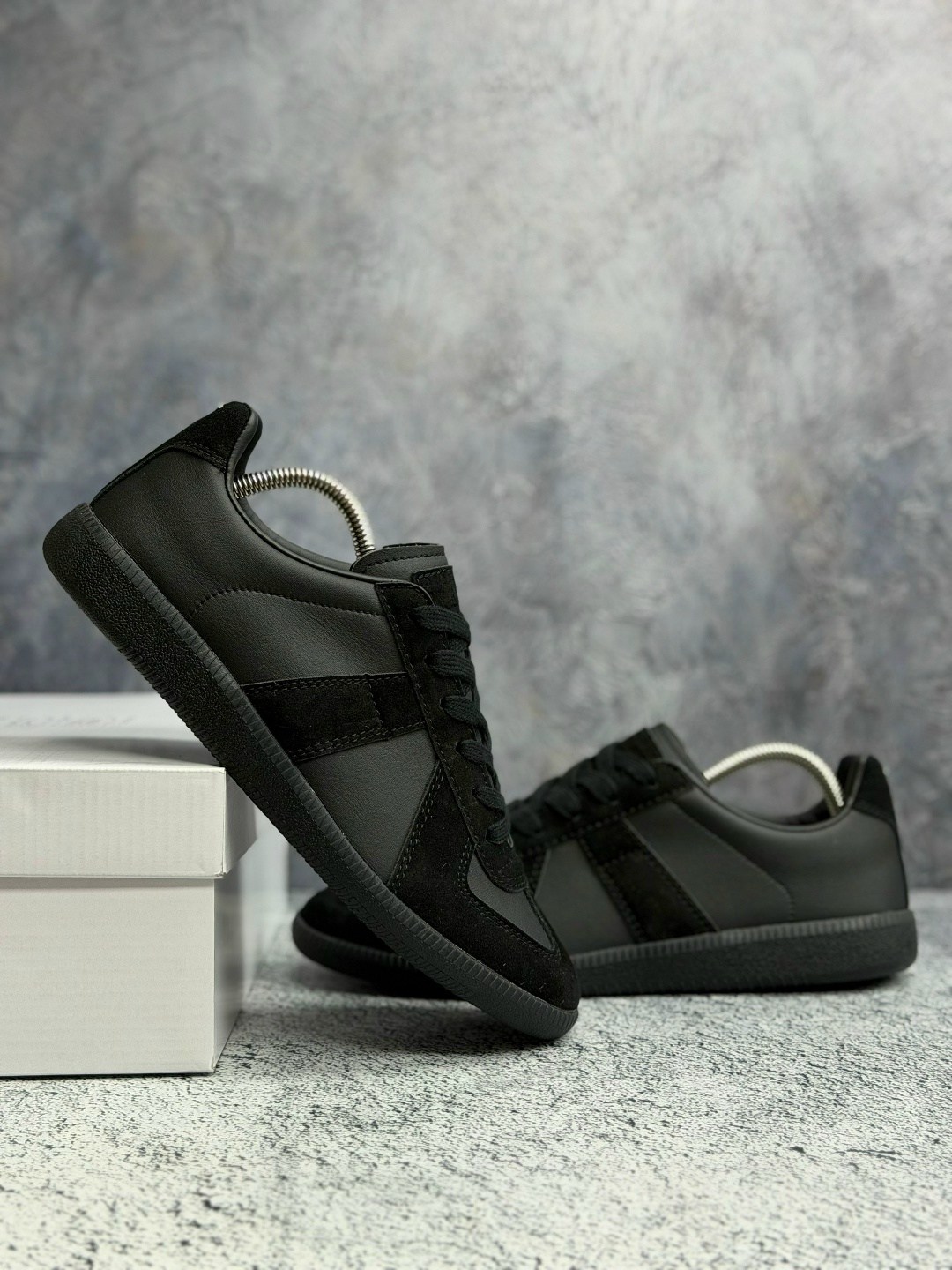 кроссовки maison margiela replica черный,maison margiela replica black,maison margiela replica sneaker black,кроссовки maison margiela replica,