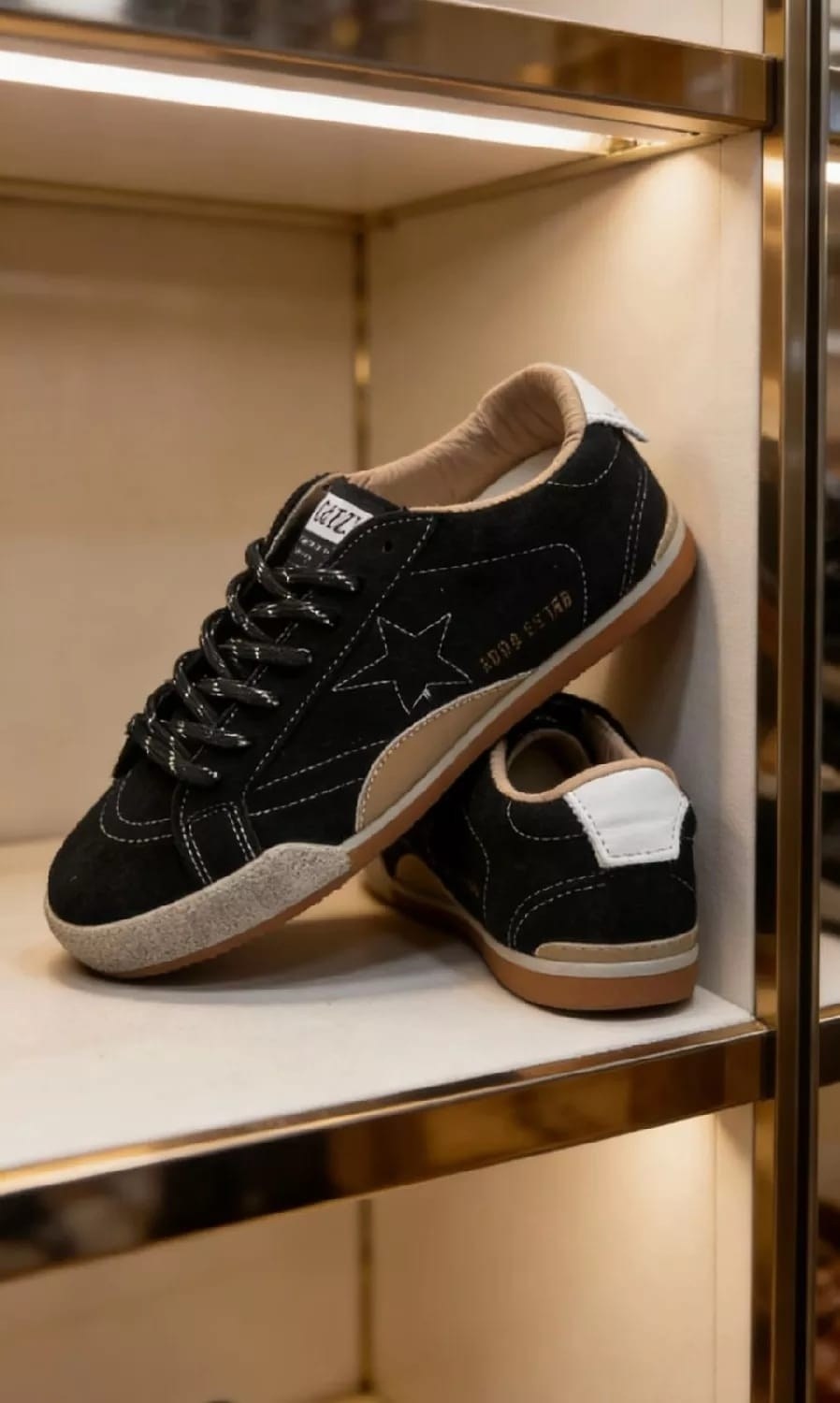 коричневые кроссовки ball star golden goose anthracite silver,,golden goose кроссовки ball star коричневый,мужские замшевые низкие кроссовки с вышитыми звездами superstar golden goose коричневый,