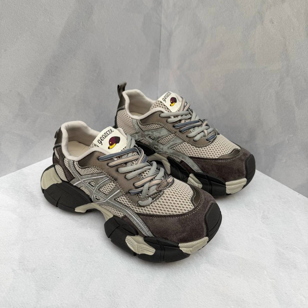 кроссовки женские balenciaga,кроссовки balenciaga triple s,кроссовки balenciaga,баленсиага кроссовки,кроссовки 3xl sneakers grey brown mesh balenciaga