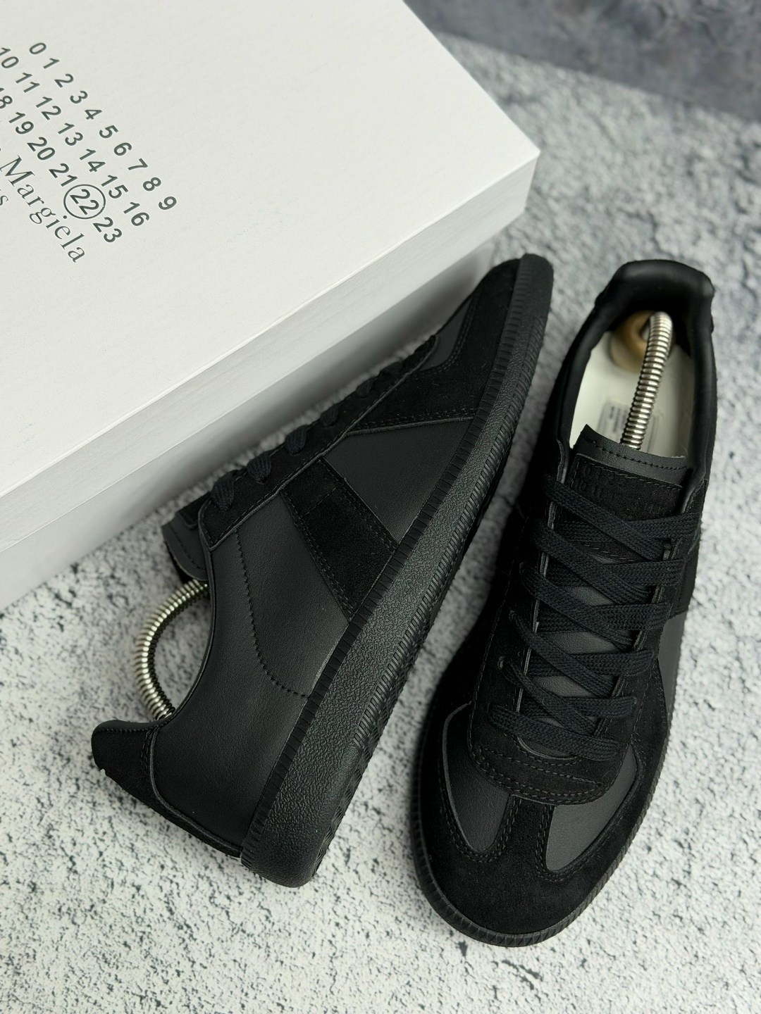 кроссовки maison margiela replica черный,maison margiela replica black,maison margiela replica sneaker black,кроссовки maison margiela replica,