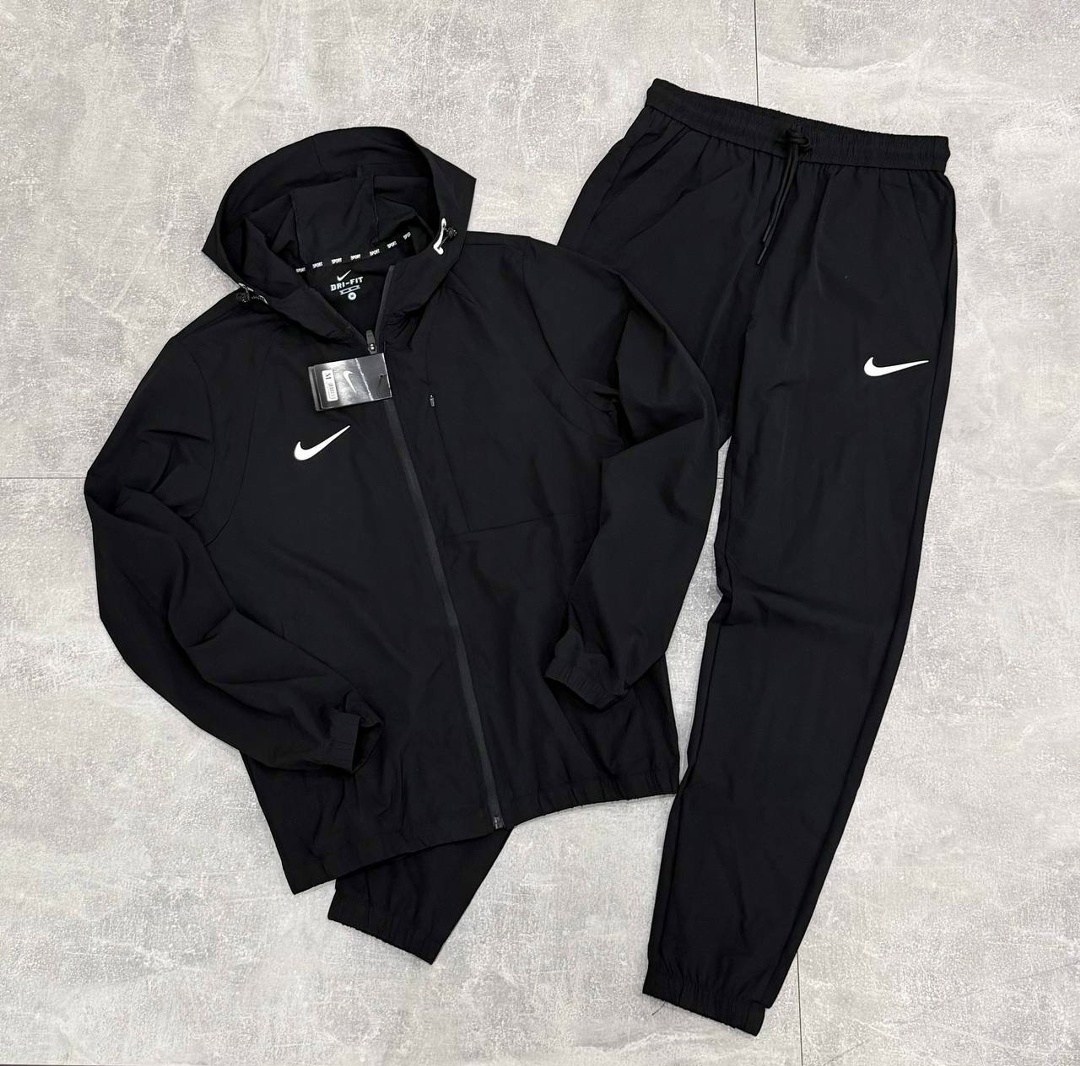 спортивный костюм nike,костюм широкие спортивный плащевка nike isalino,костюм найк мужской черный с капюшоном спортивный костюм,мужской спортивный костюм nike,спортивный костюм