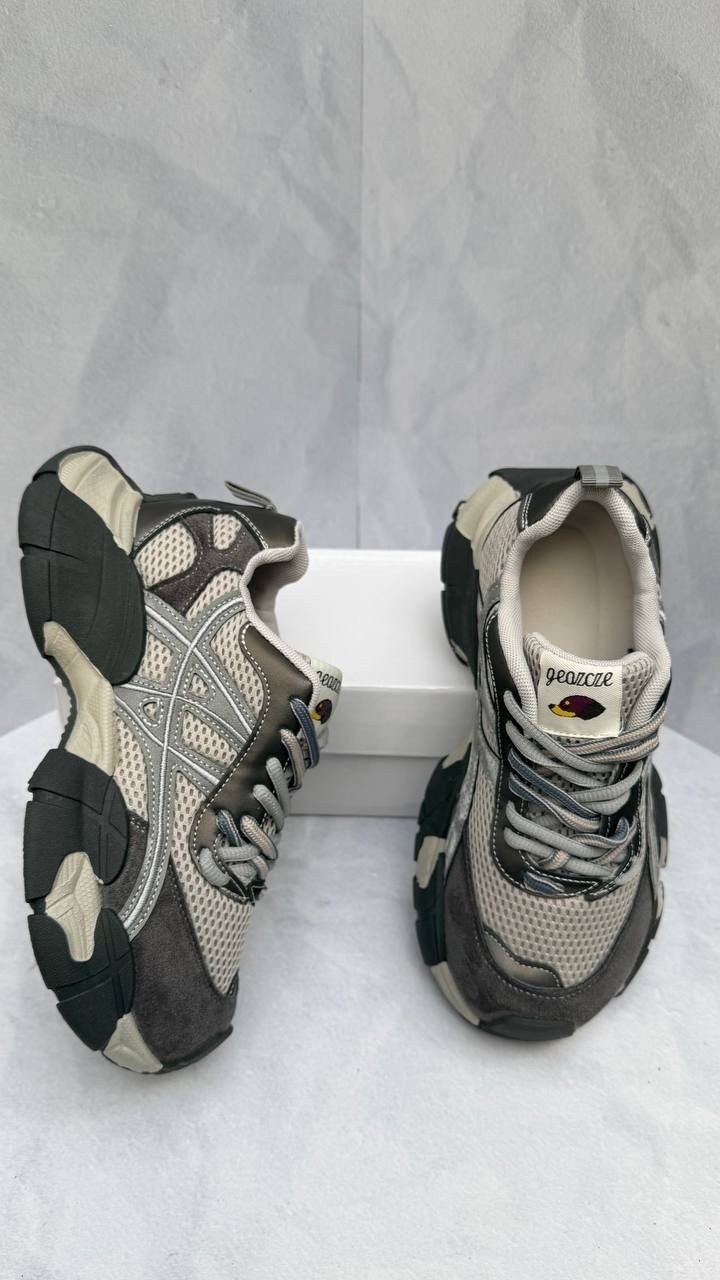 кроссовки женские balenciaga,кроссовки balenciaga triple s,кроссовки balenciaga,баленсиага кроссовки,кроссовки 3xl sneakers grey brown mesh balenciaga