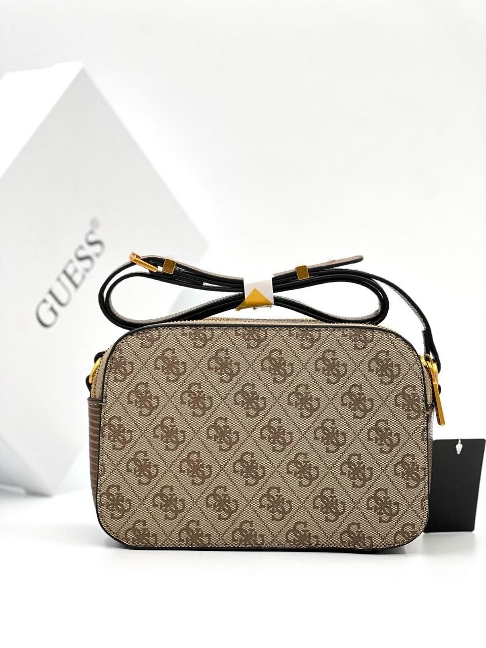 сумка guess кросс-боди,сумка guess,guess сумка на плечо кросс-боди,сумка женская guess,сумка guess через плечо
