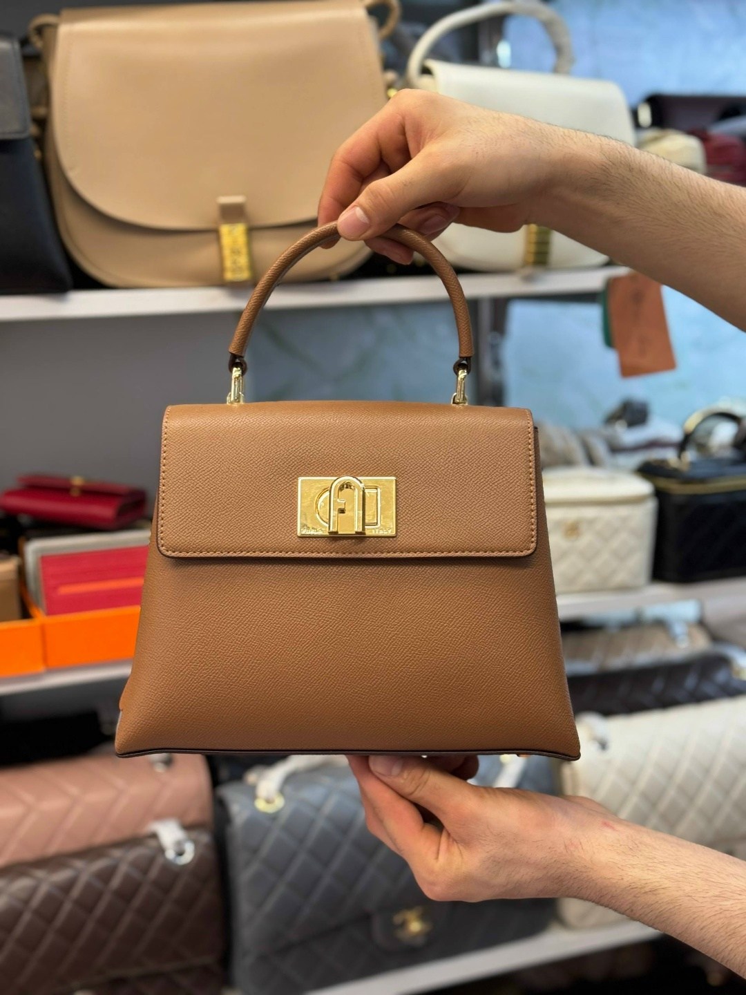 женская сумка furla,сумка furla,сумка фурла,бежевая сумка,сумка