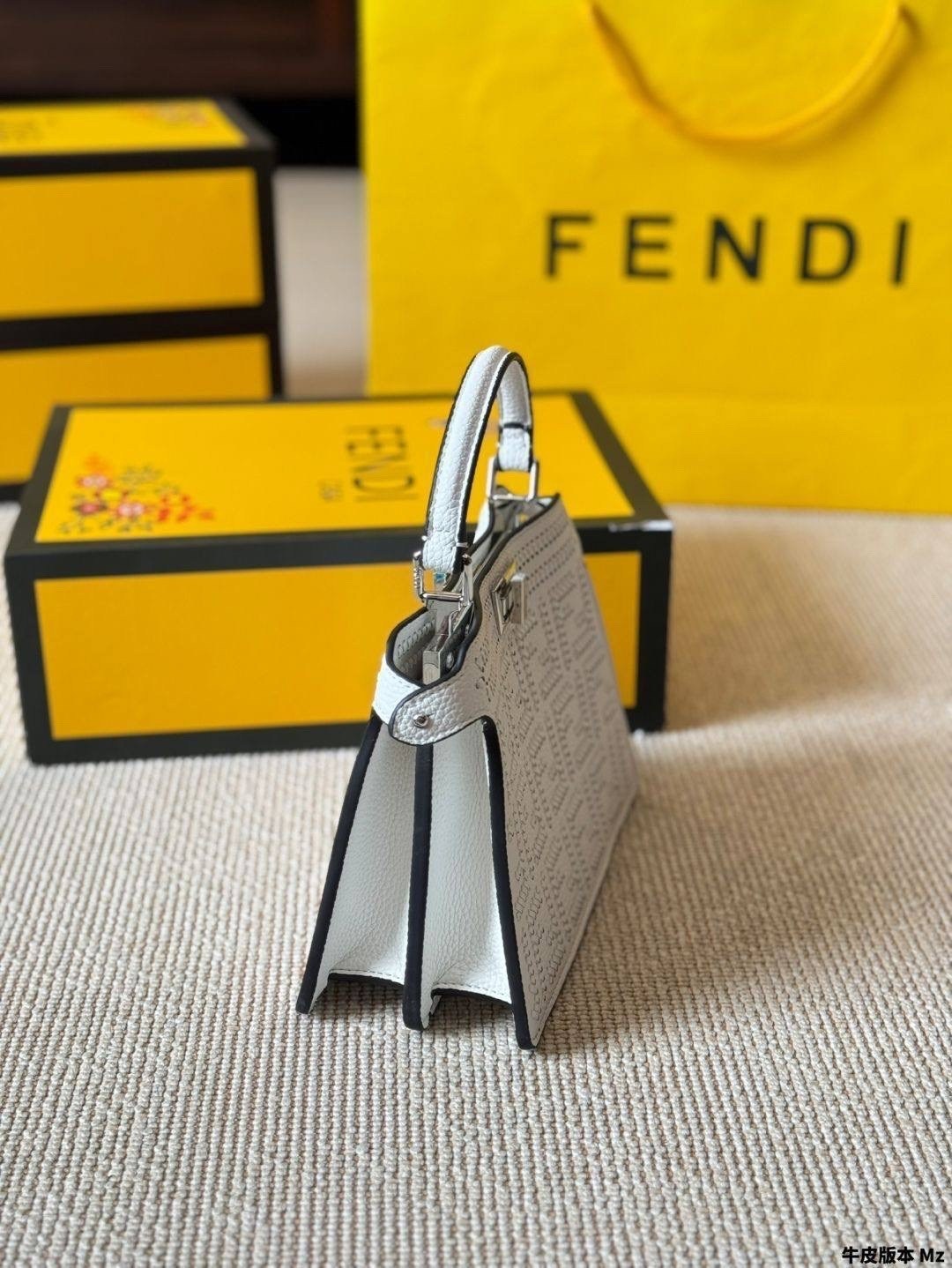 fendi сумка,fendi сумка fendi,fendi сумка на плечо,женская сумка fendi,модная сумка
