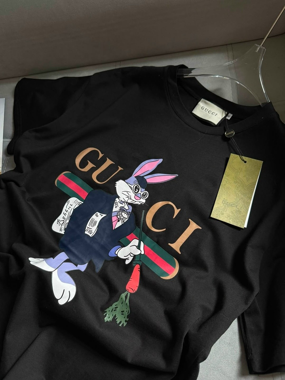 рубашка багз банни гуччи,кофта гуччи,gucci sweatshirt,gucci hoodie