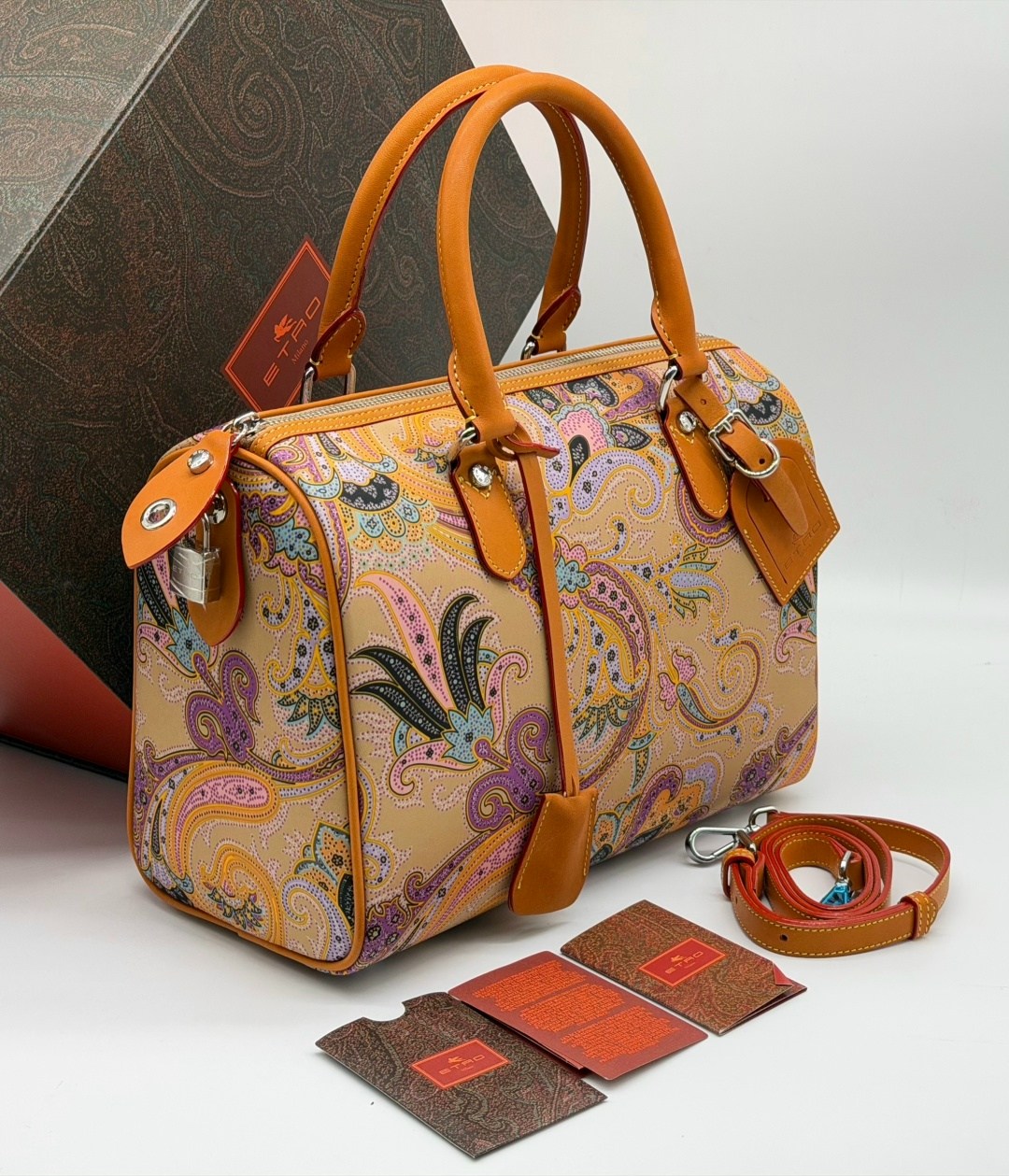 сумка,сумки женская,сумка etro,дорожные сумки,сумка дорожная женская