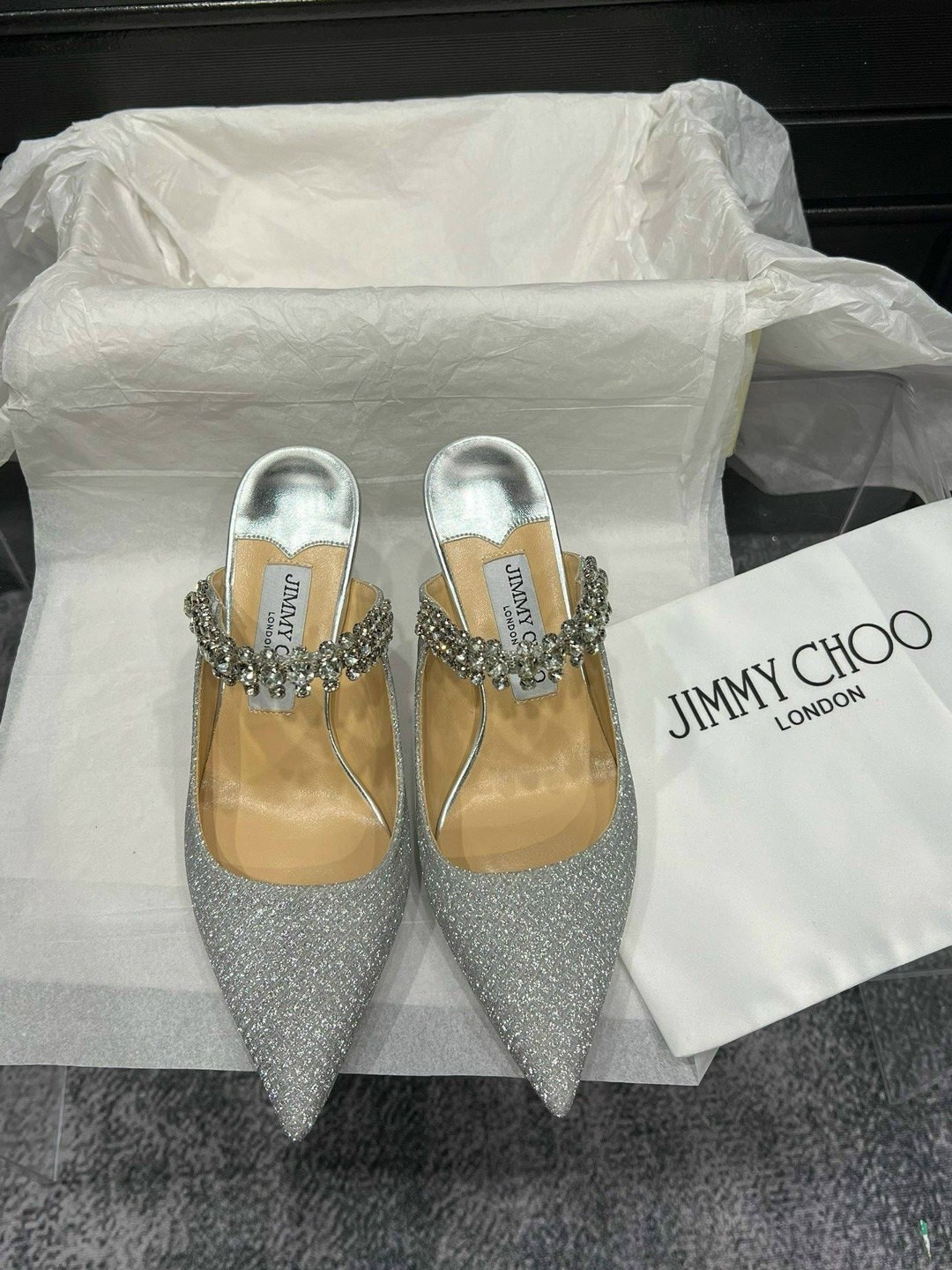 ,туфли jimmy choo,босоножки jimmy choo,женские босоножки,женская