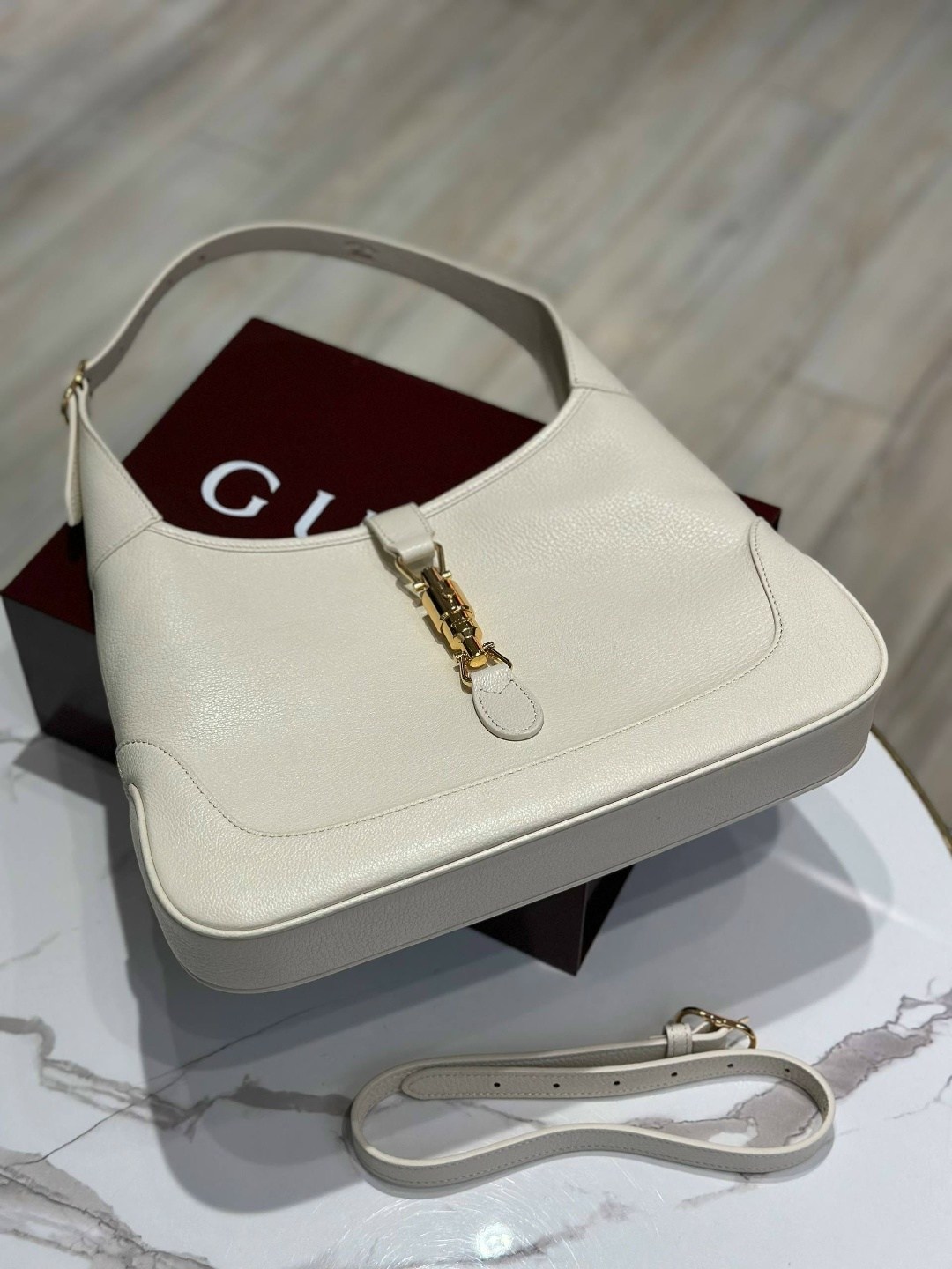 сумка gucci,модная сумка,сумка женская gucci,женская сумка,сумка гуччи белая
