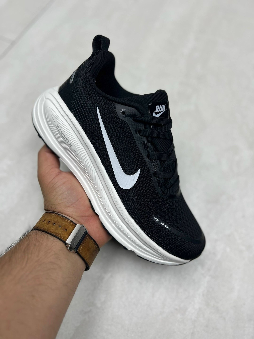 кроссовки nike,кроссовки,кроссовки nike vomero,кроссовки мужские женские,спортивная