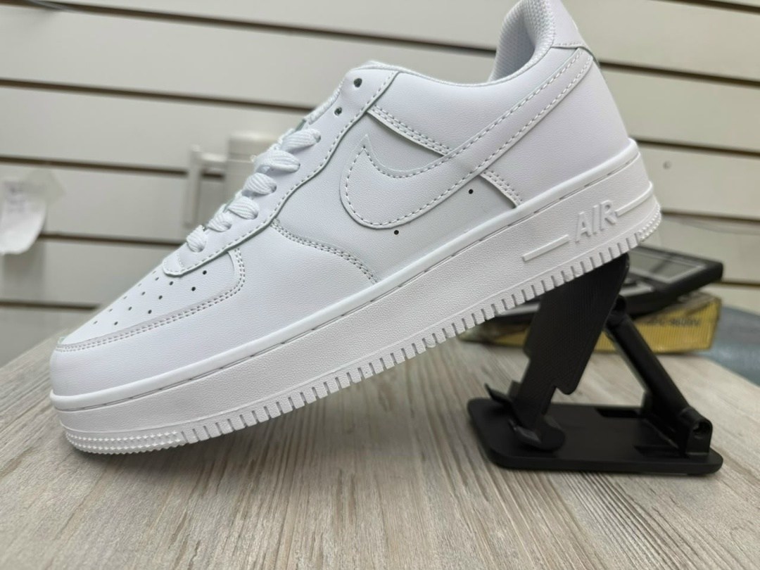 кросcовки nike air force 1,мужские кроссовки nike air force 1,nike air force 1 low white,nike air force 1,кроссовки
