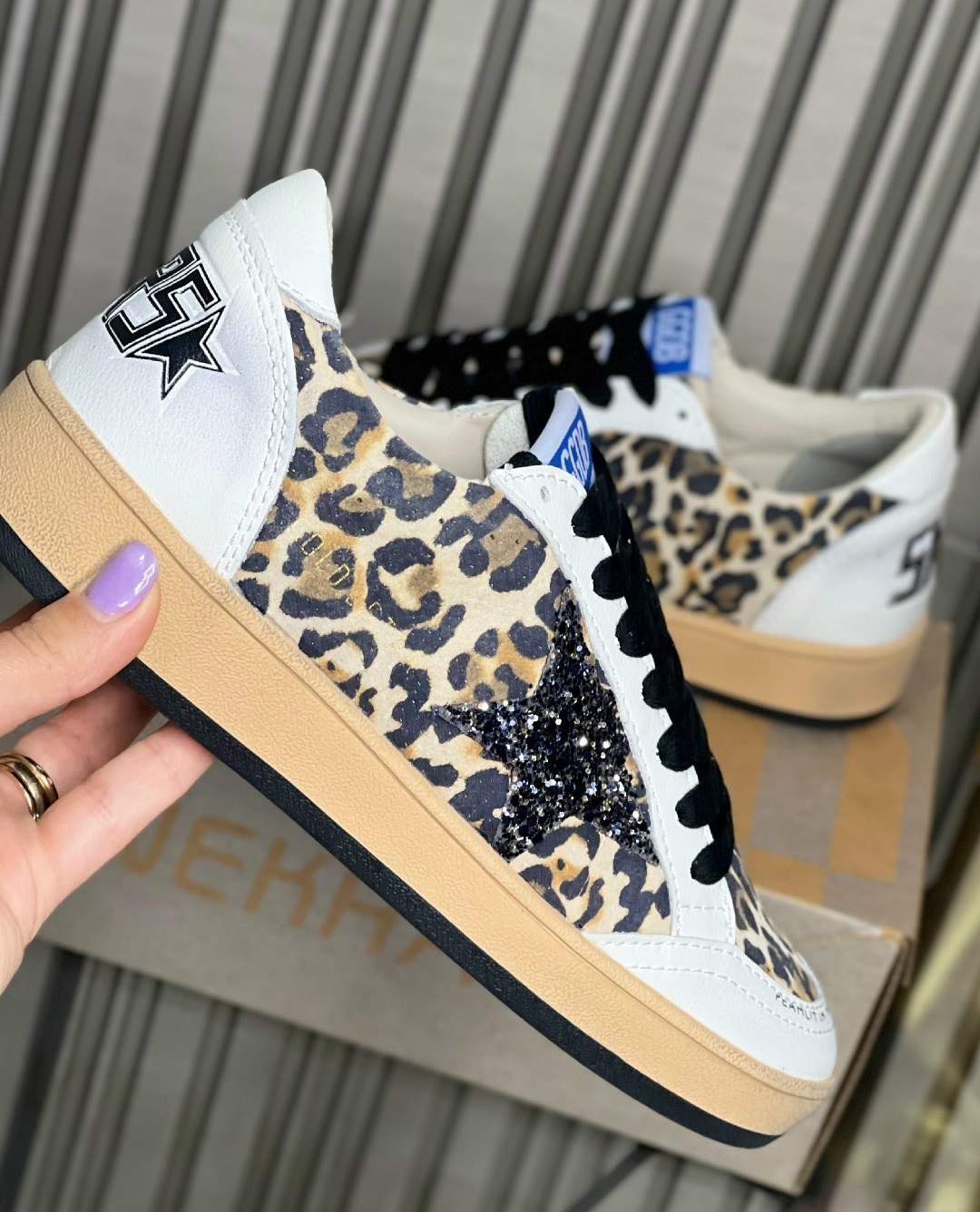 кеды golden goose,,кроссовки golden goose,кеды модные,леопардовые кроссовки