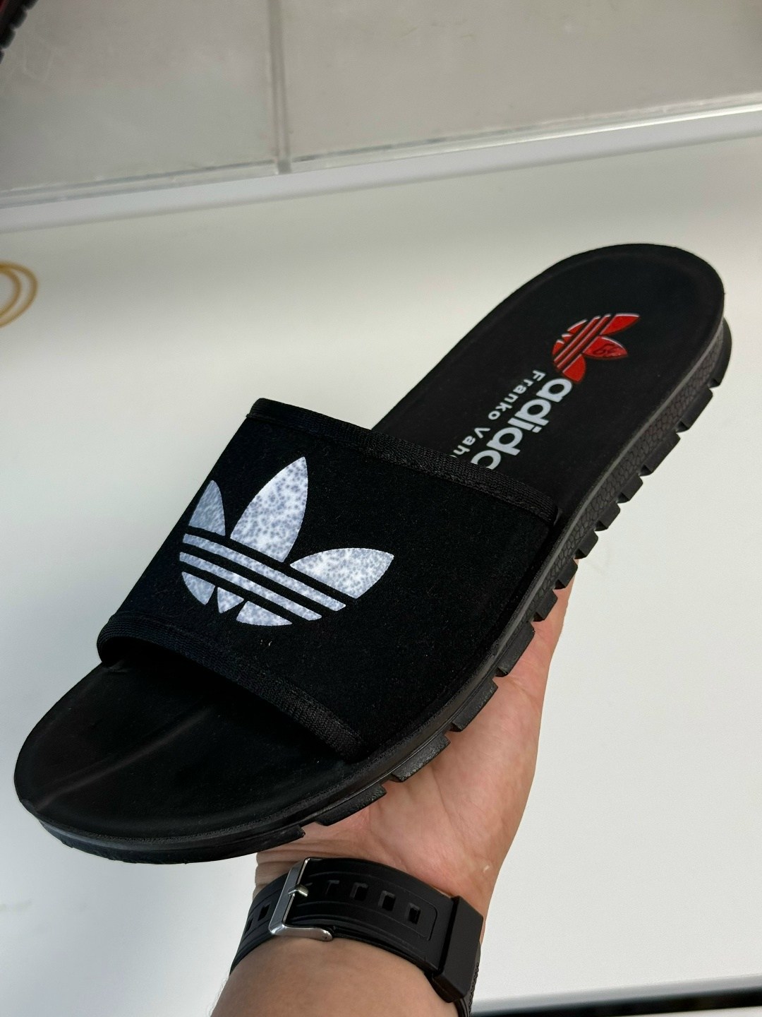 шлепанцы fila,мужские шлепанцы,шлепки fila мужские,черные шлепки fila,мужские шлепки