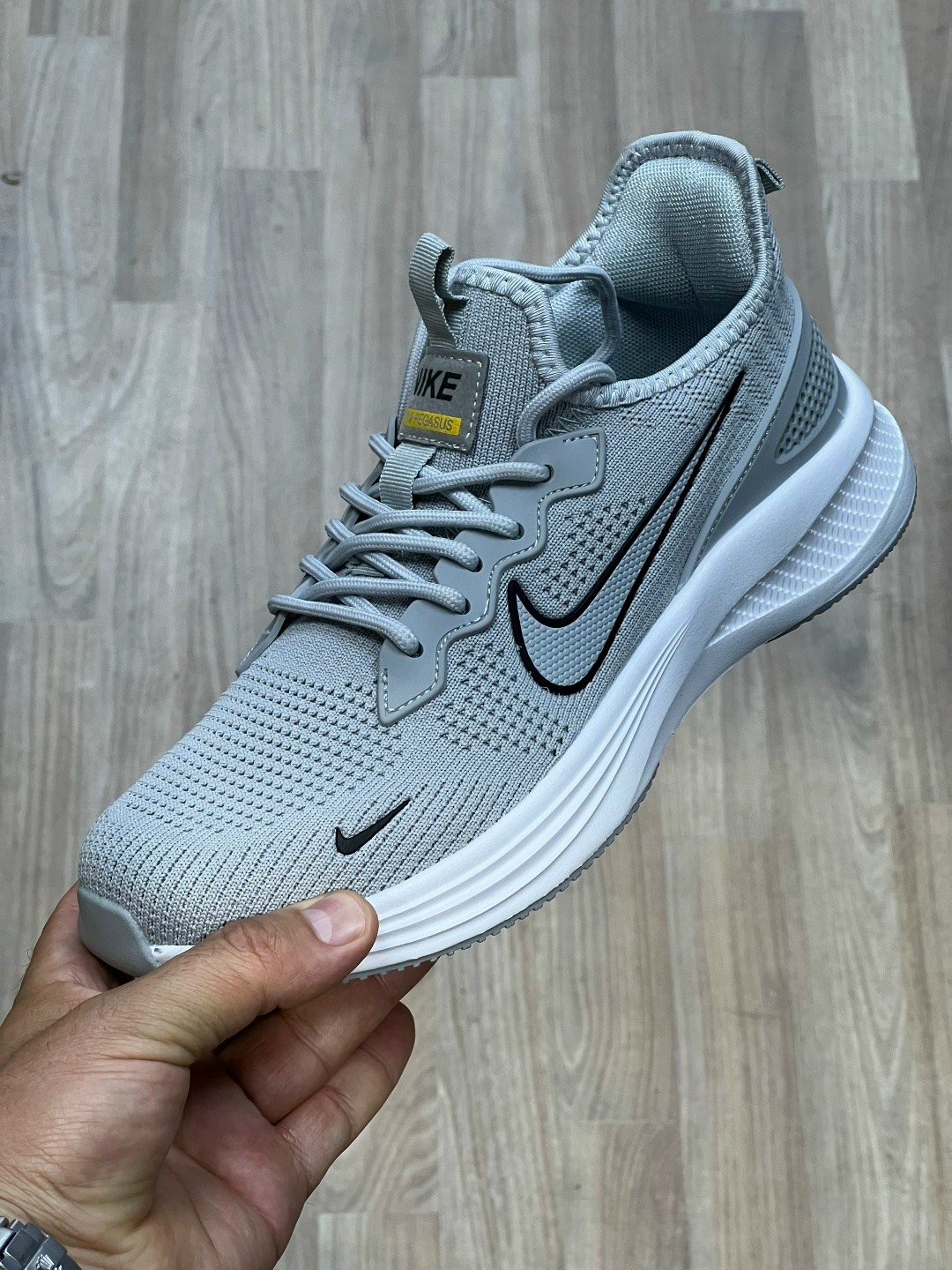 кроссовки мужские nike,кроссовки nike,кроссовка мужской,кроссовки для мужчин,мужские кроссовки