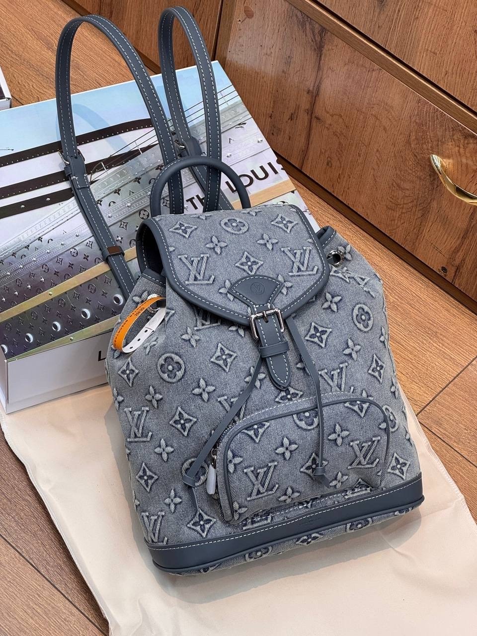 louis vuitton рюкзак louis vuitton,рюкзак женский louis vuitton,рюкзак louis vuitton,сумка - рюкзак louis vuitton denim,louis vuitton рюкзак джинсовый