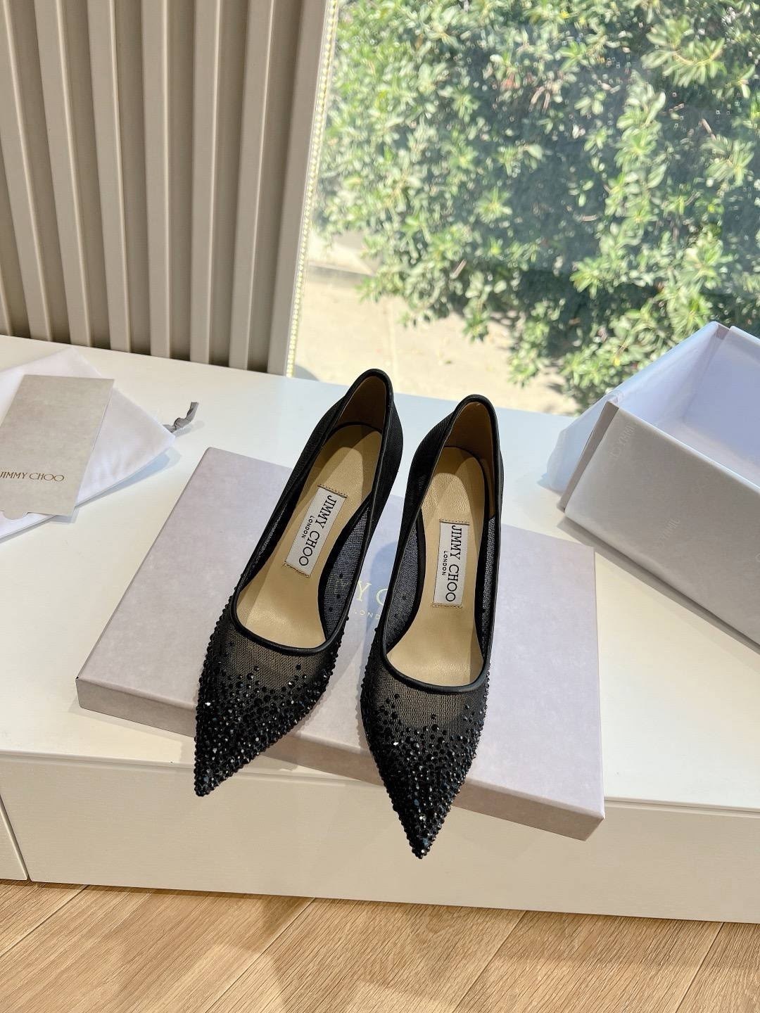 туфли jimmy choo,туфли женские,женские туфли лодочки,туфли луи виттон каблук,